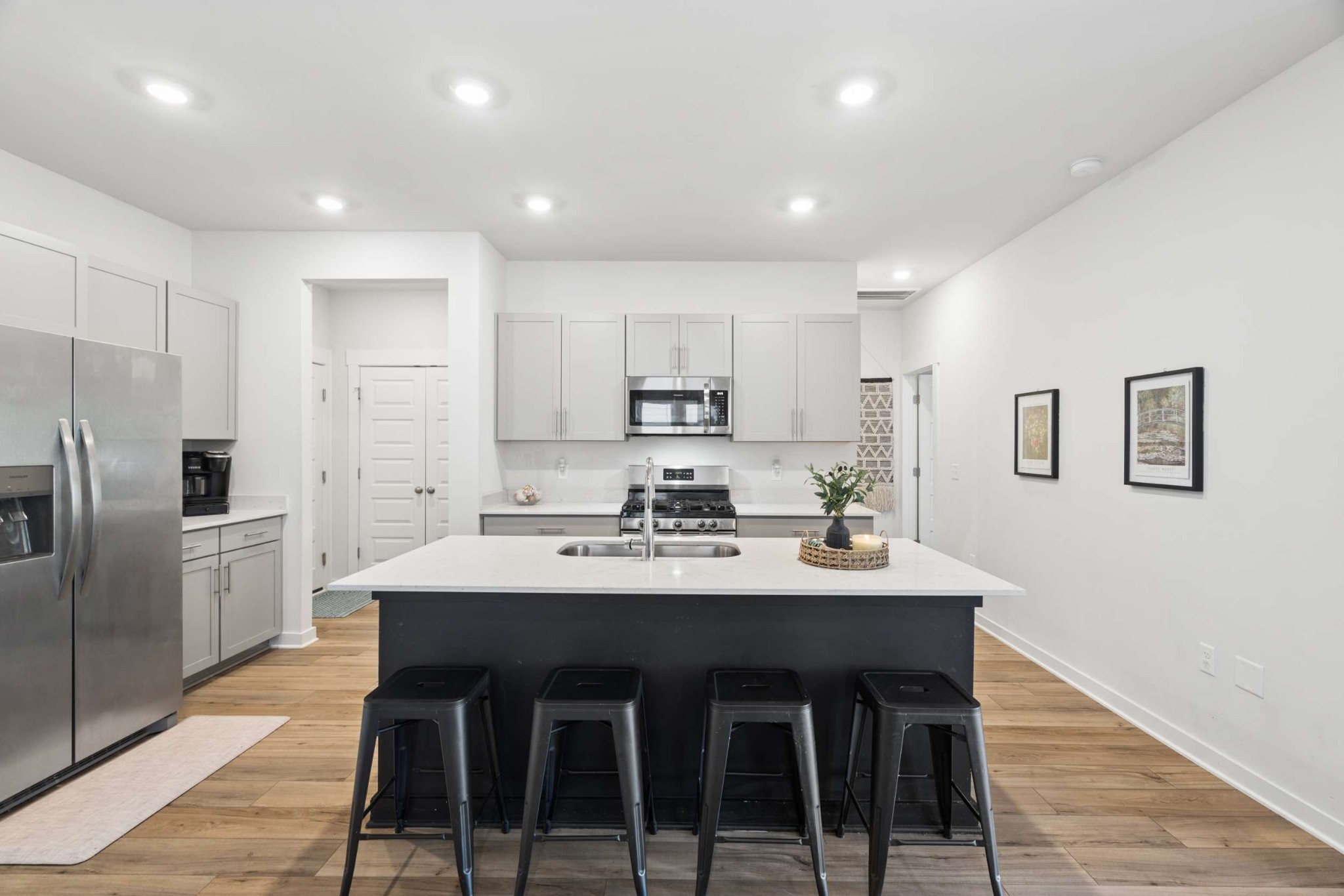 2216 Robert Gwynne Dr
