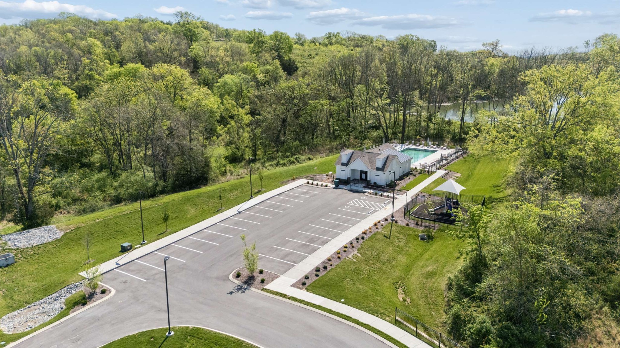 2216 Robert Gwynne Dr