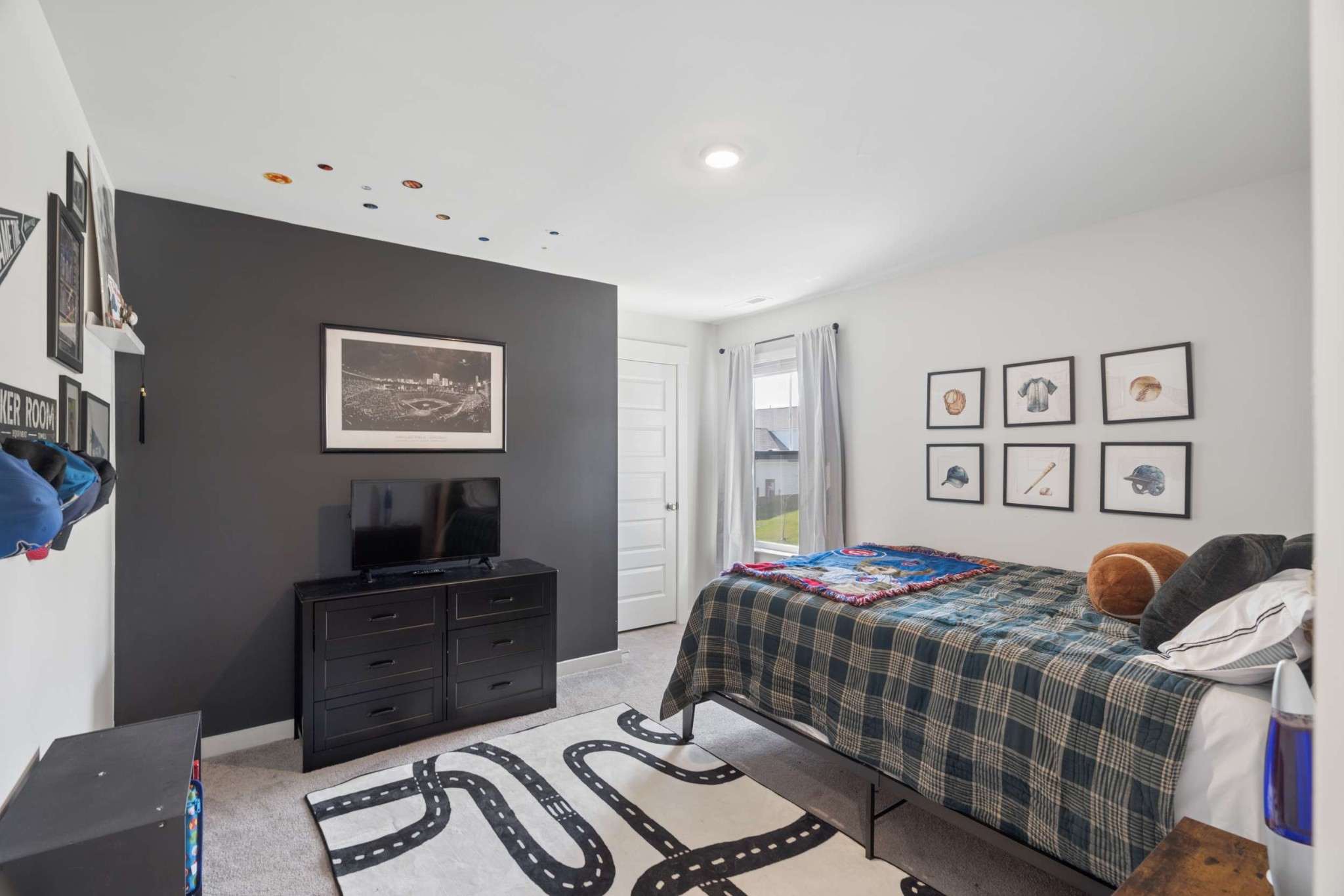 2216 Robert Gwynne Dr