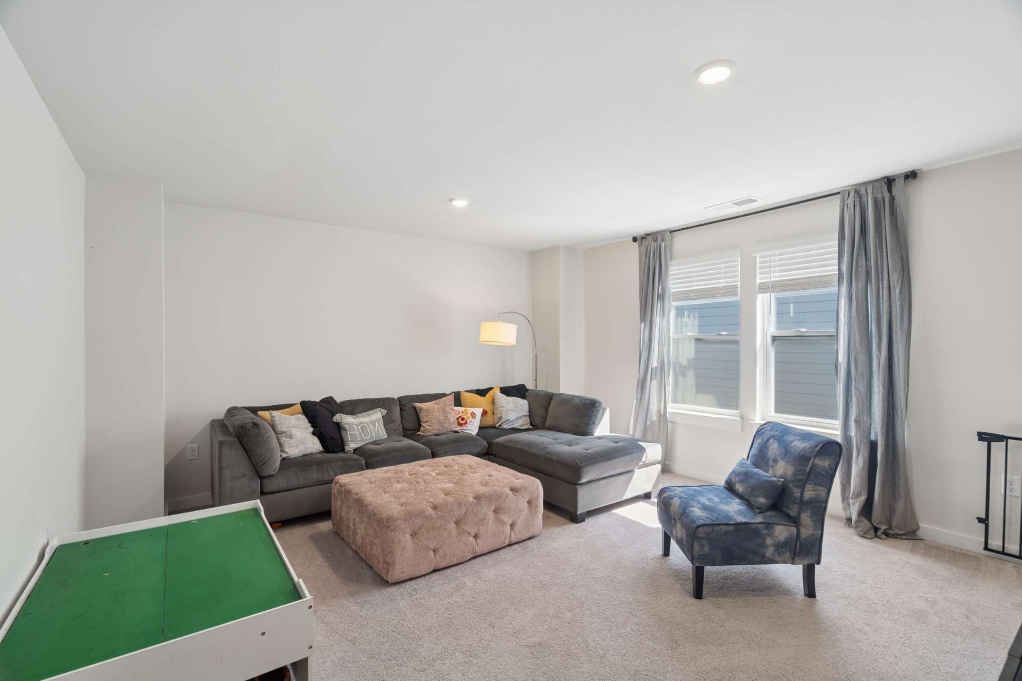 2216 Robert Gwynne Dr