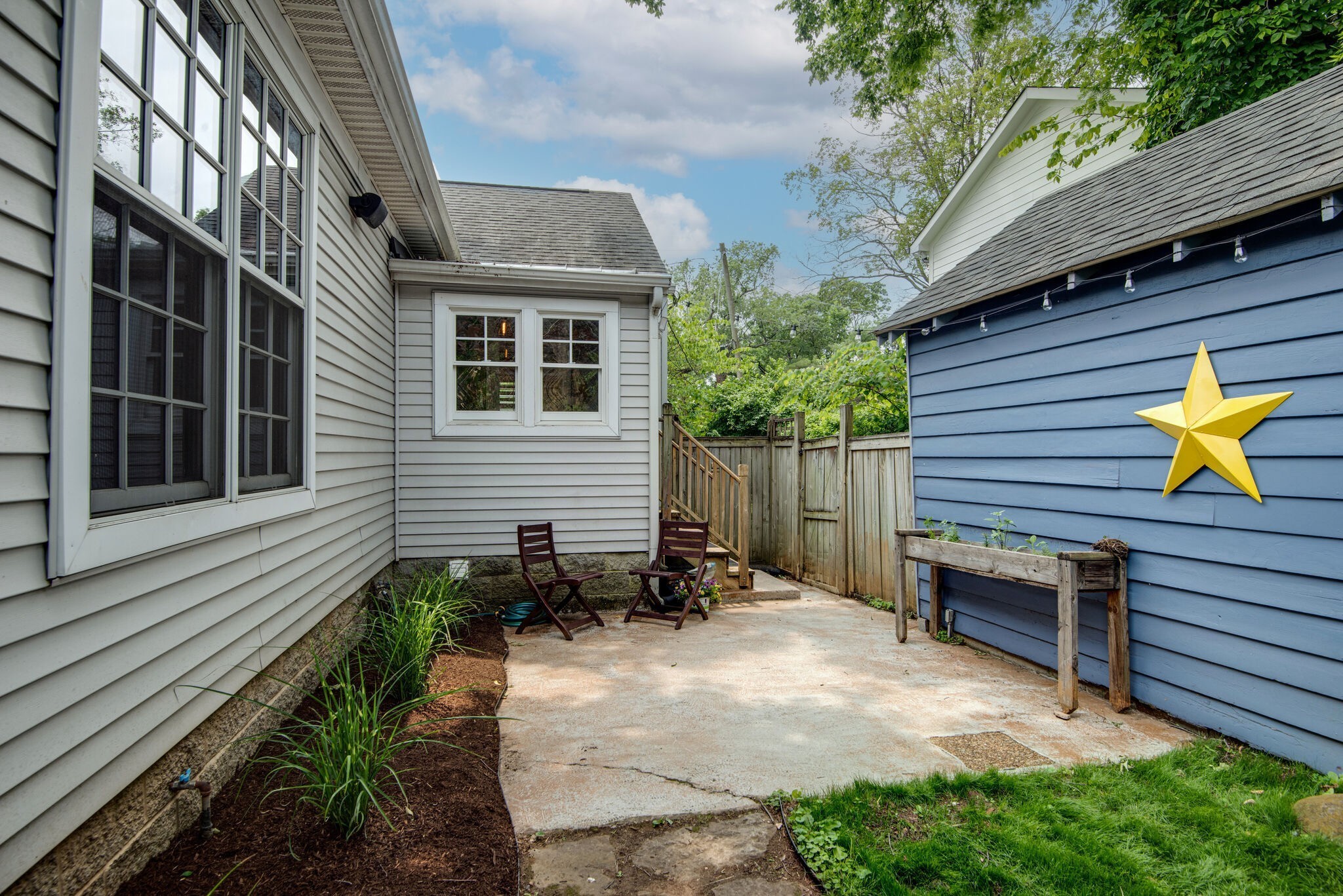 2716 Sharondale Ct