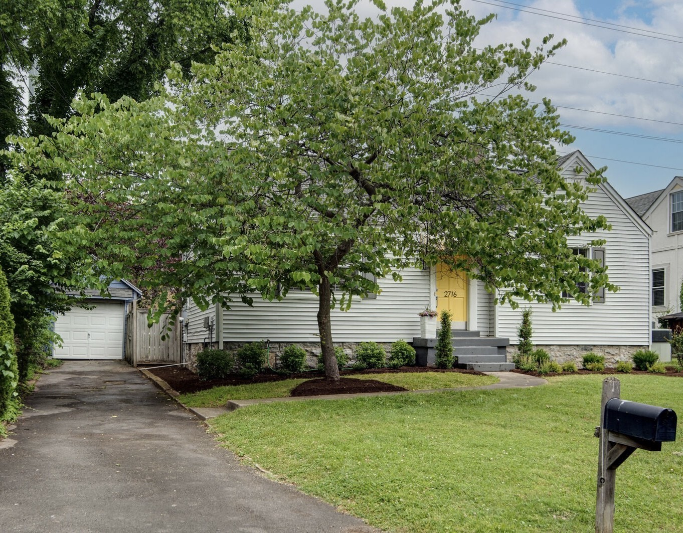 2716 Sharondale Ct