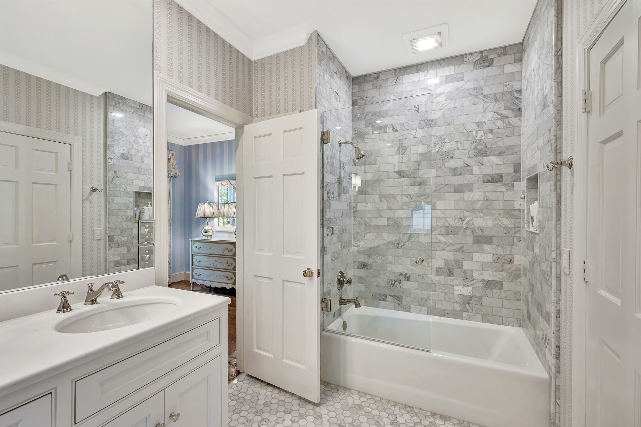 102 Bellebrook Cir