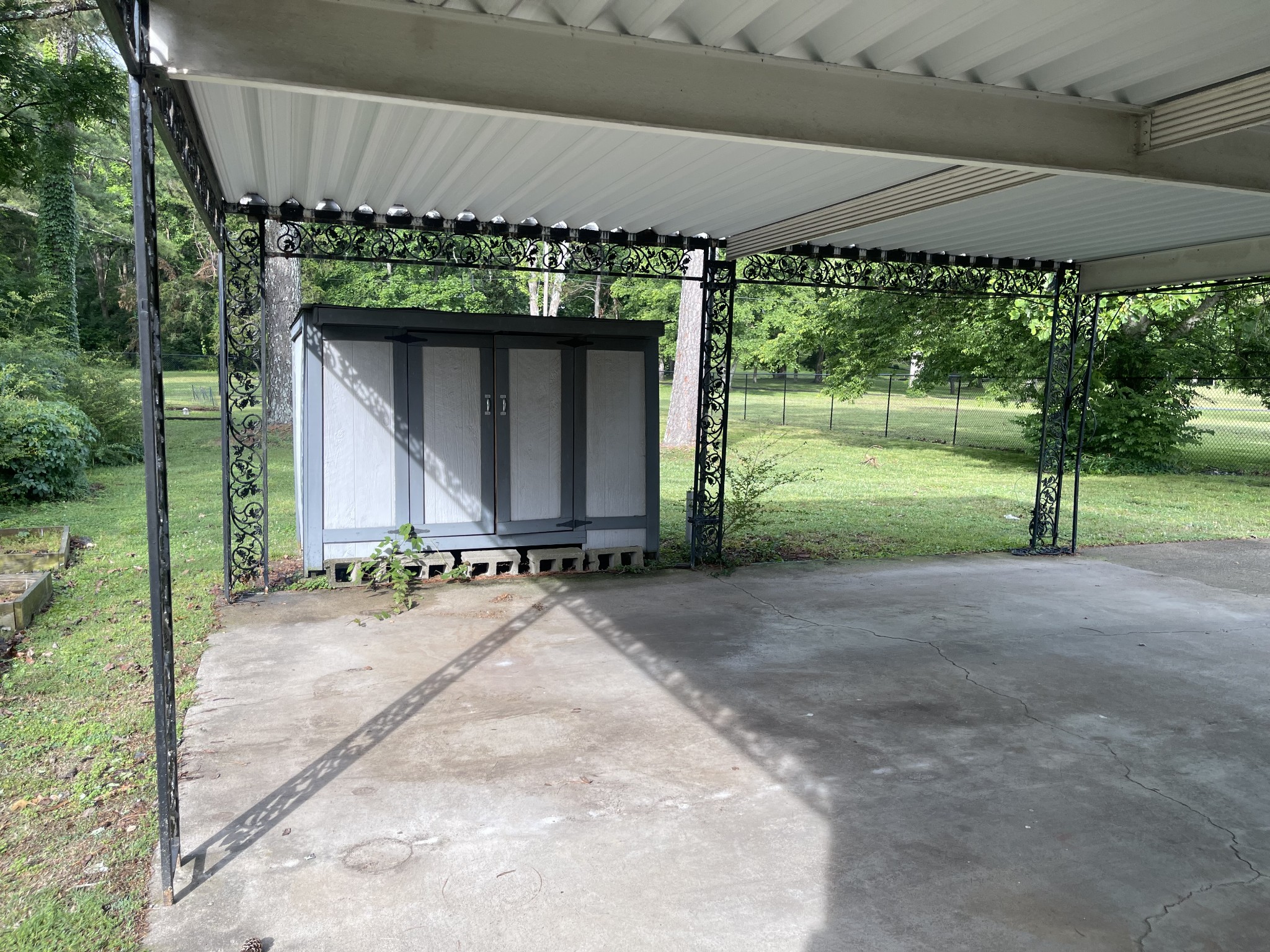 819 Bresslyn Rd