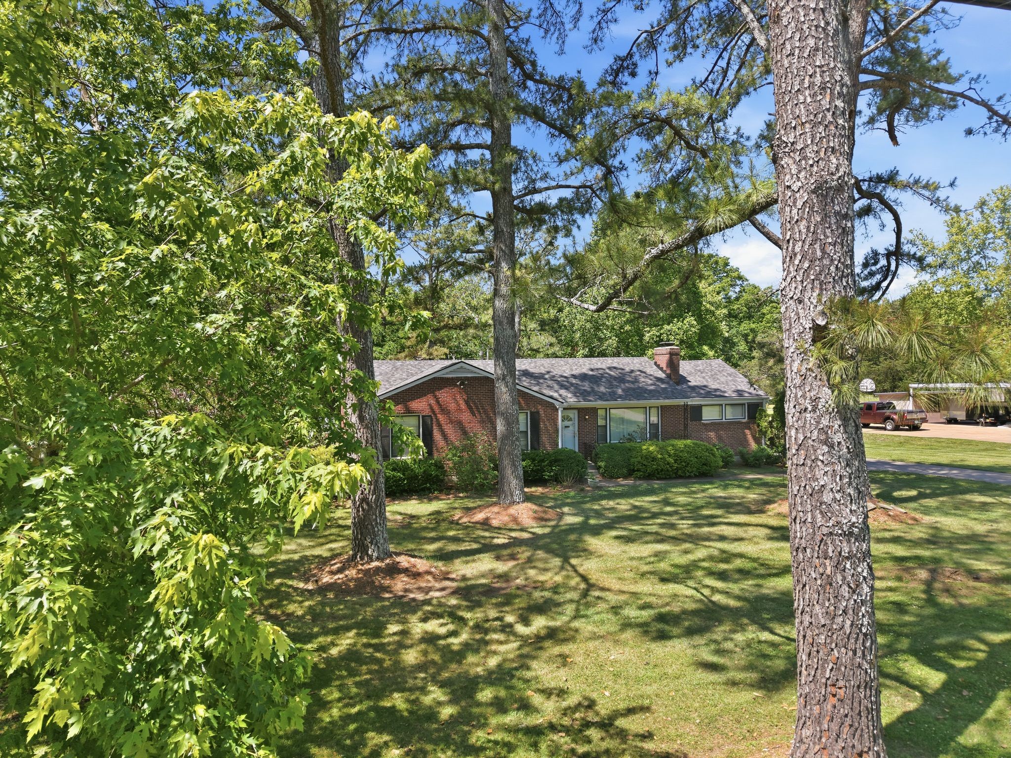 819 Bresslyn Rd