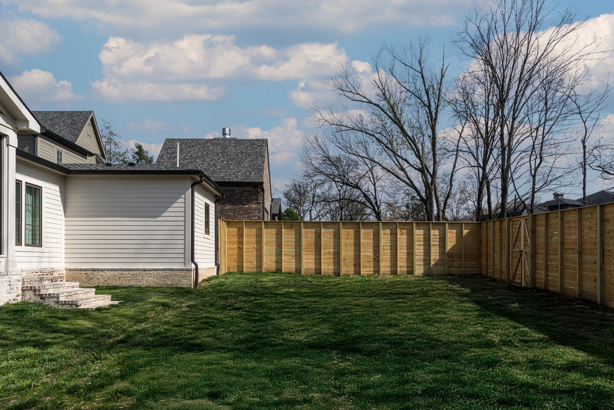 1133 Lipscomb Dr