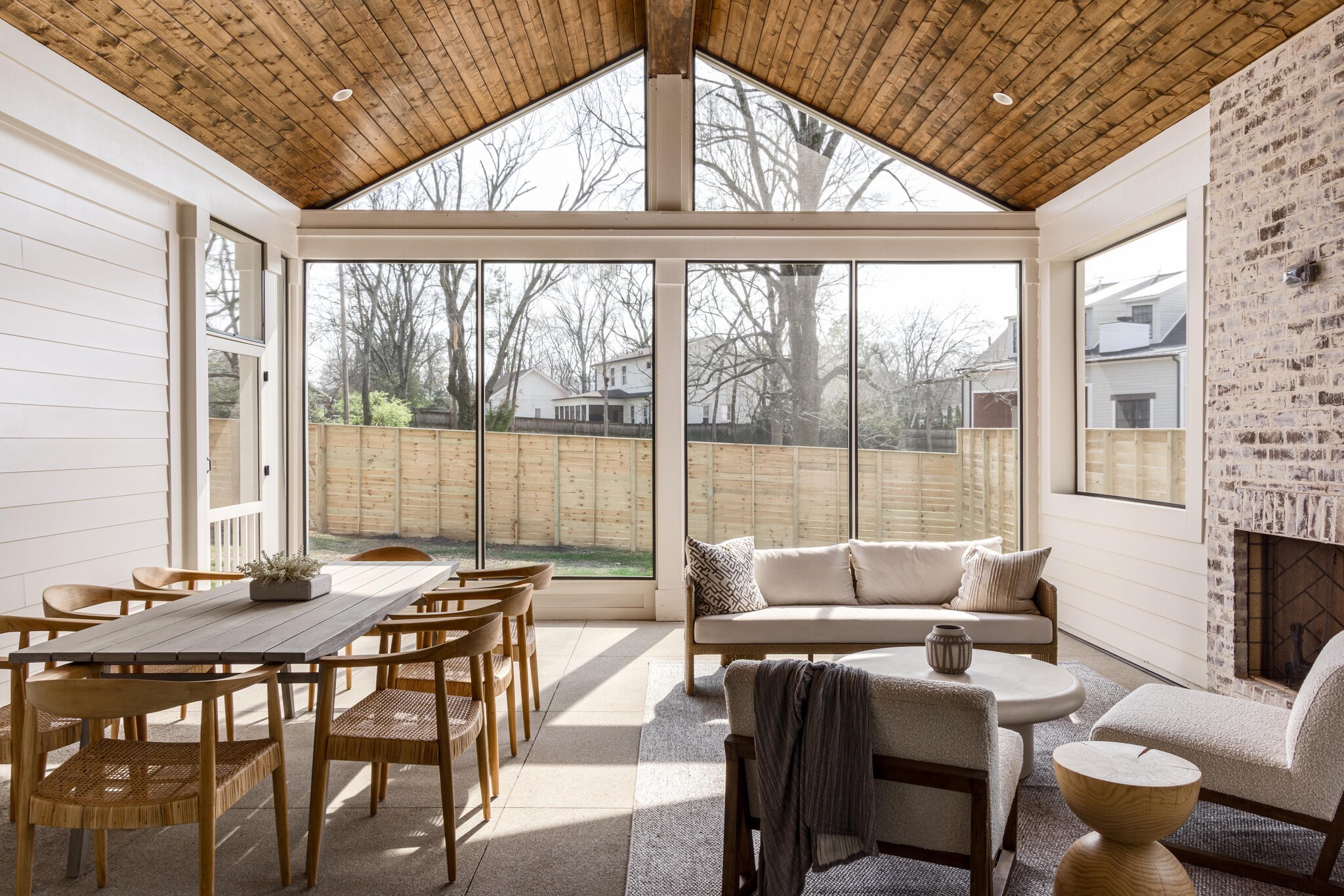 1133 Lipscomb Dr