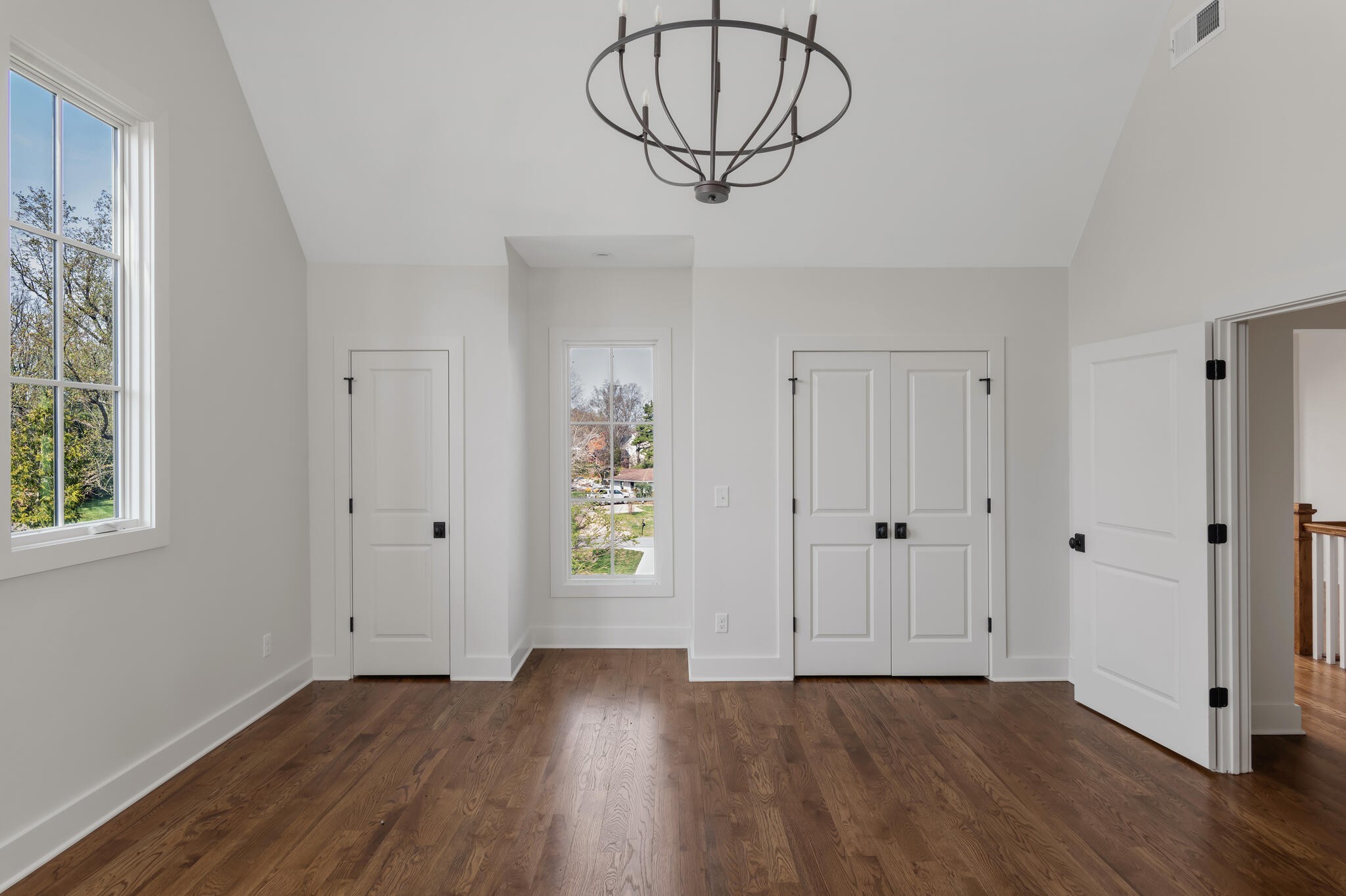 1133 Lipscomb Dr