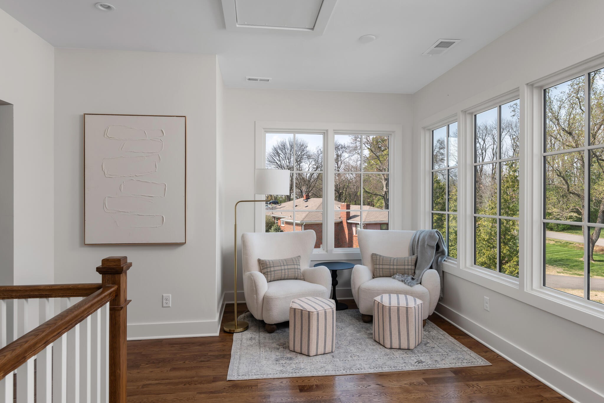 1133 Lipscomb Dr