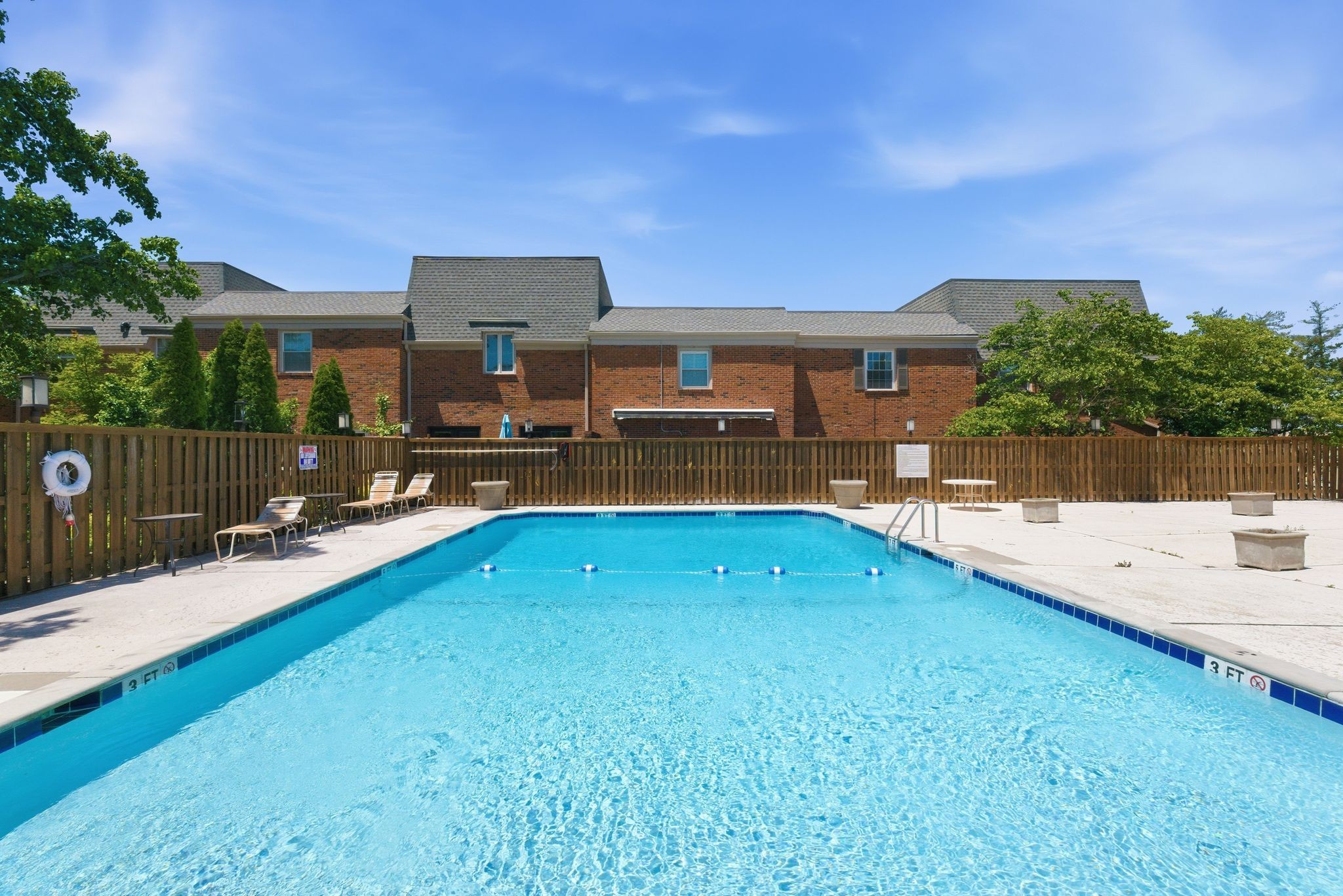 4500 Post Rd Unit: 4