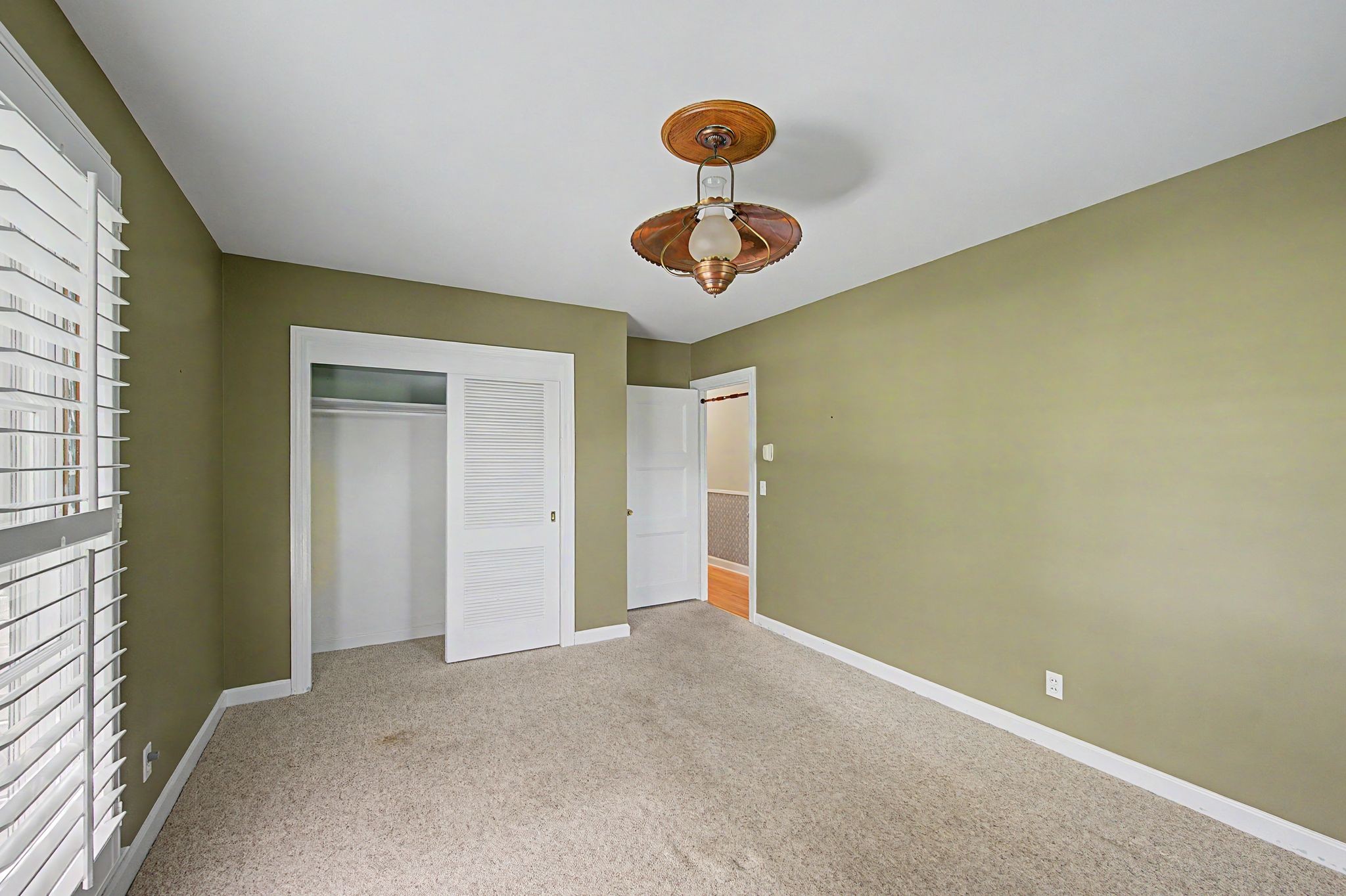 6412 Harding Pike