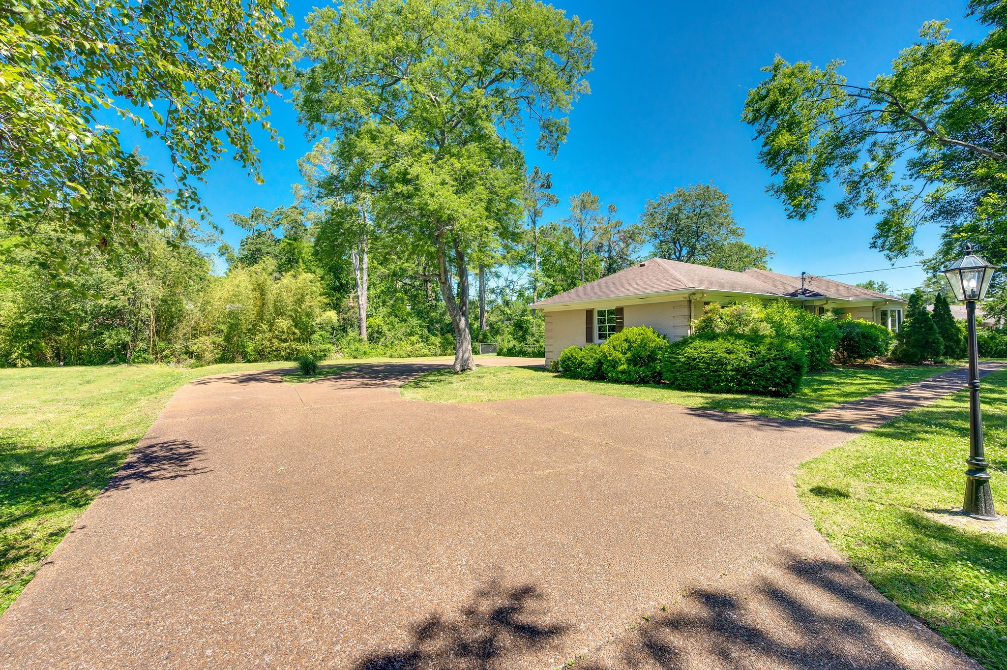 6412 Harding Pike