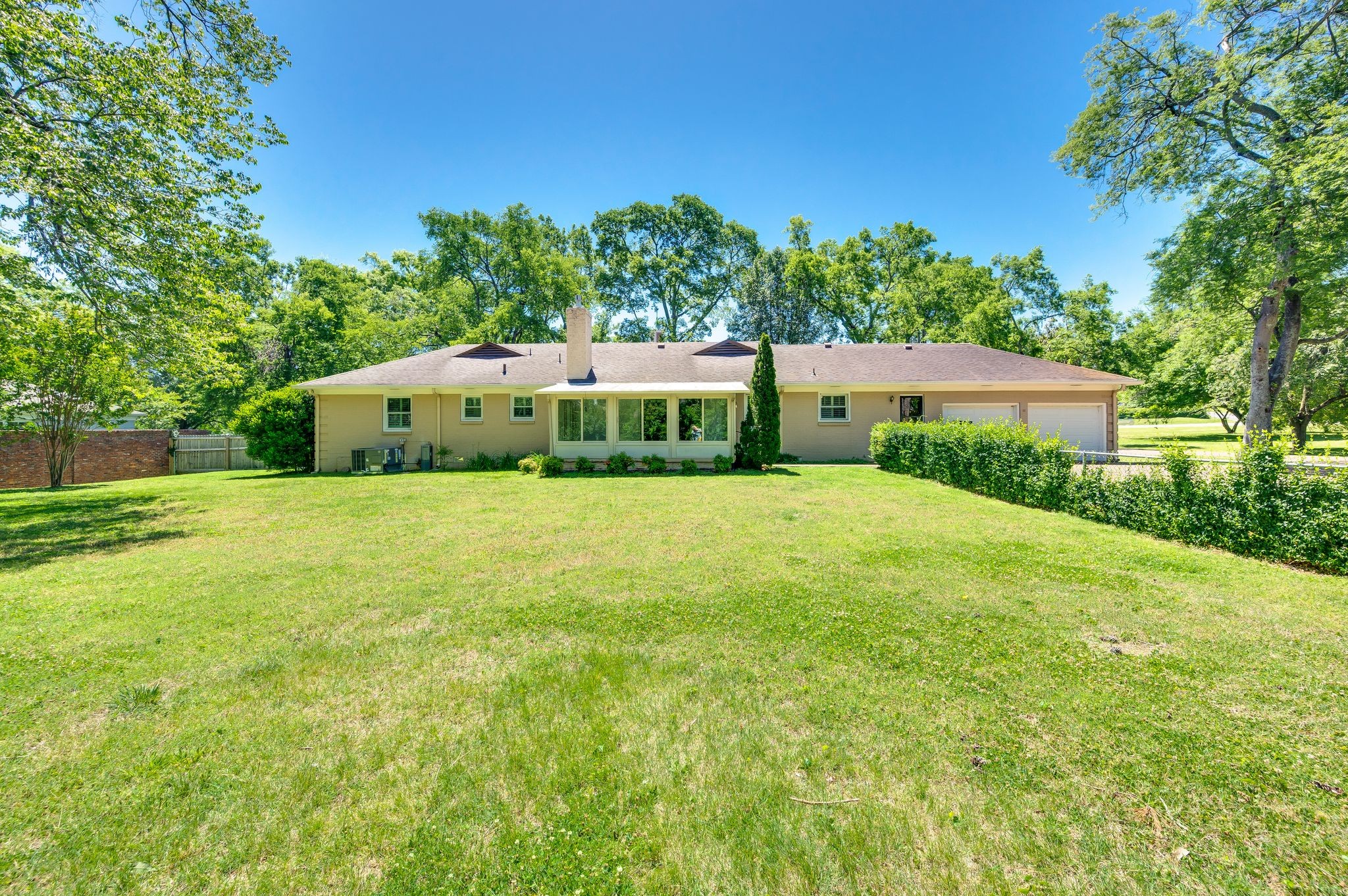 6412 Harding Pike