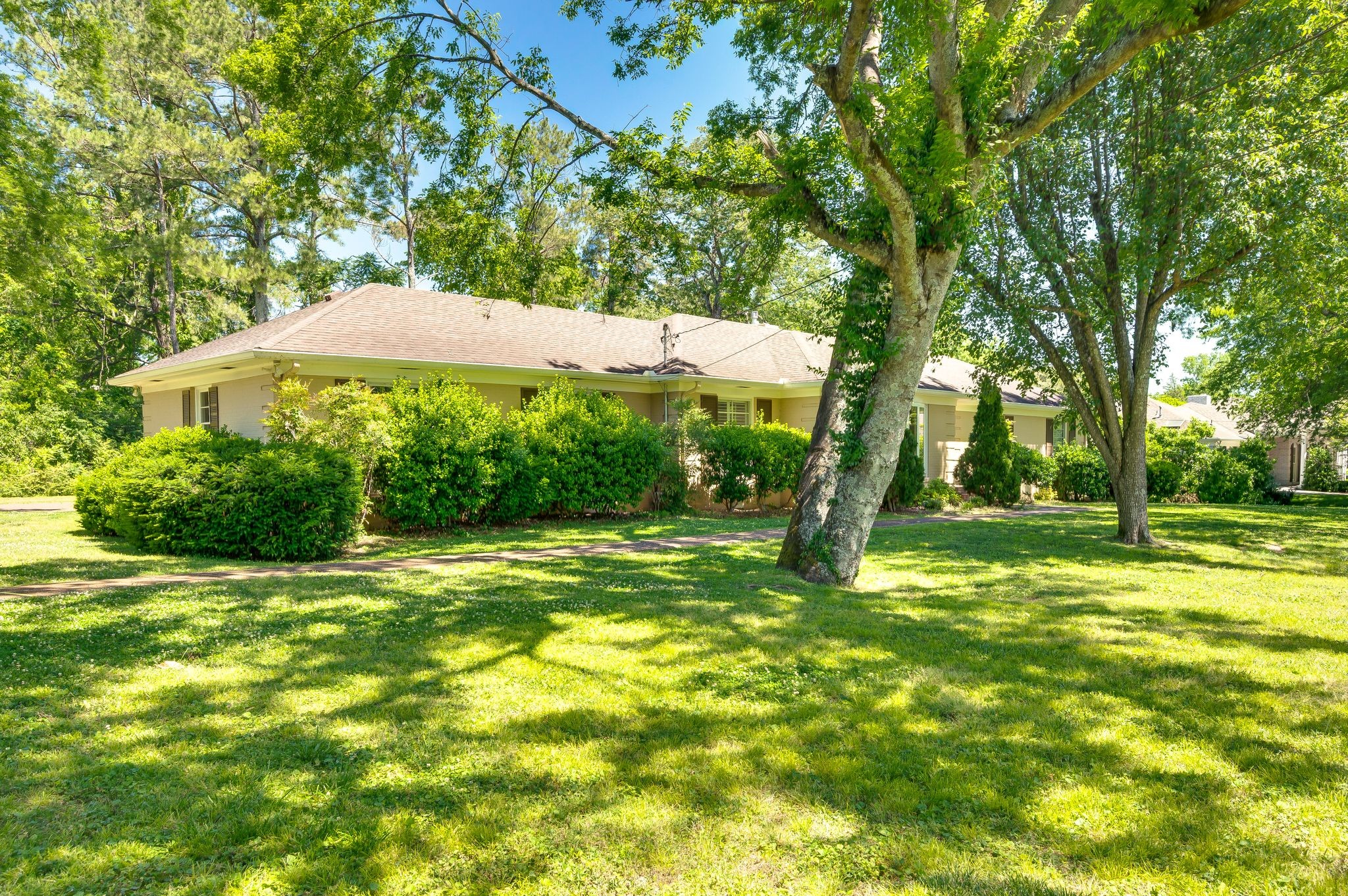 6412 Harding Pike