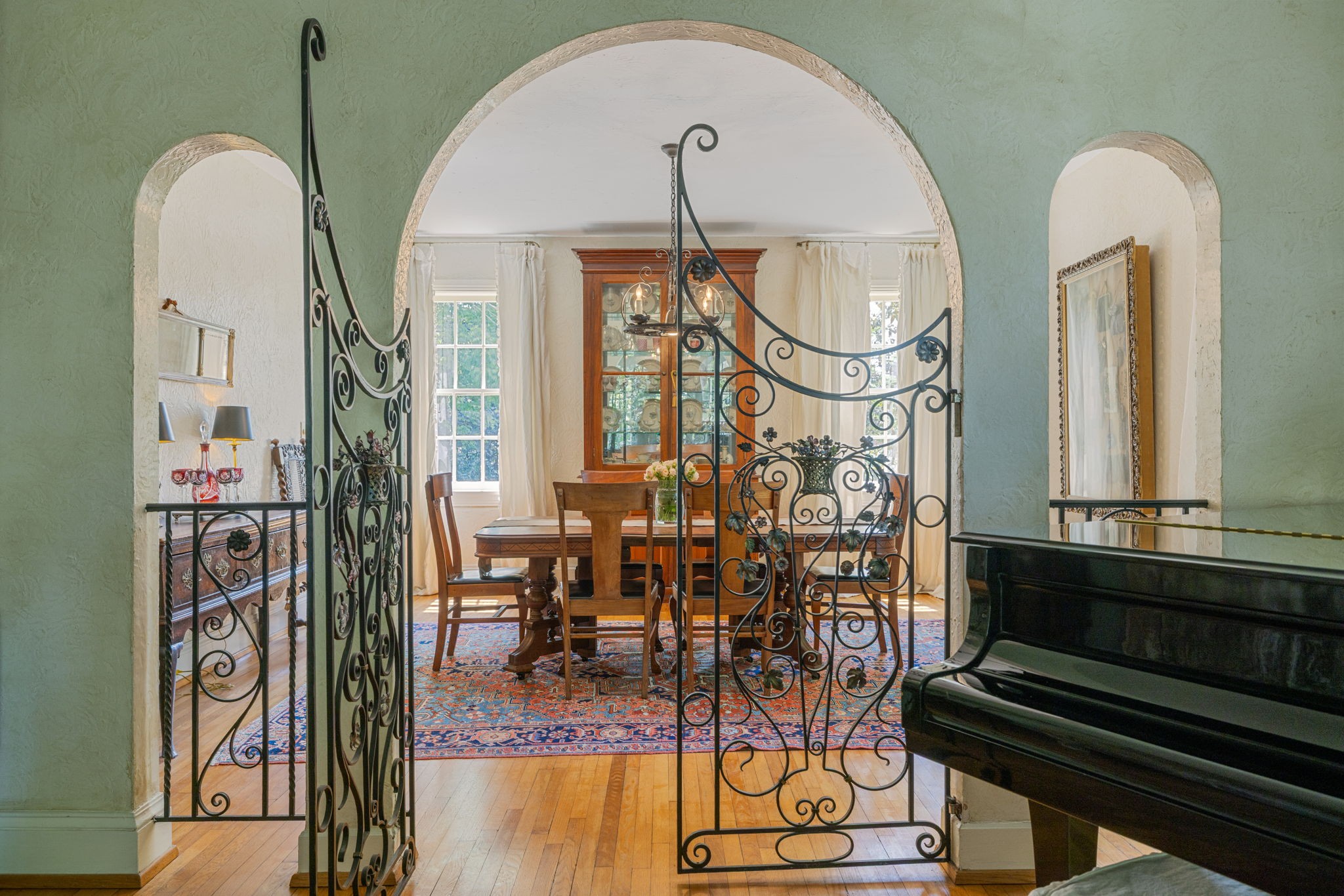 219 Deer Park Cir