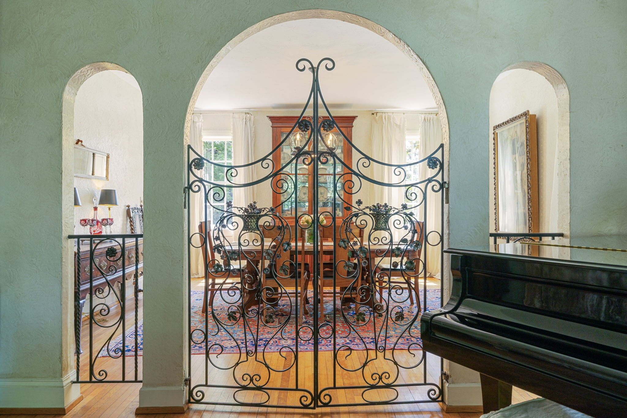 219 Deer Park Cir