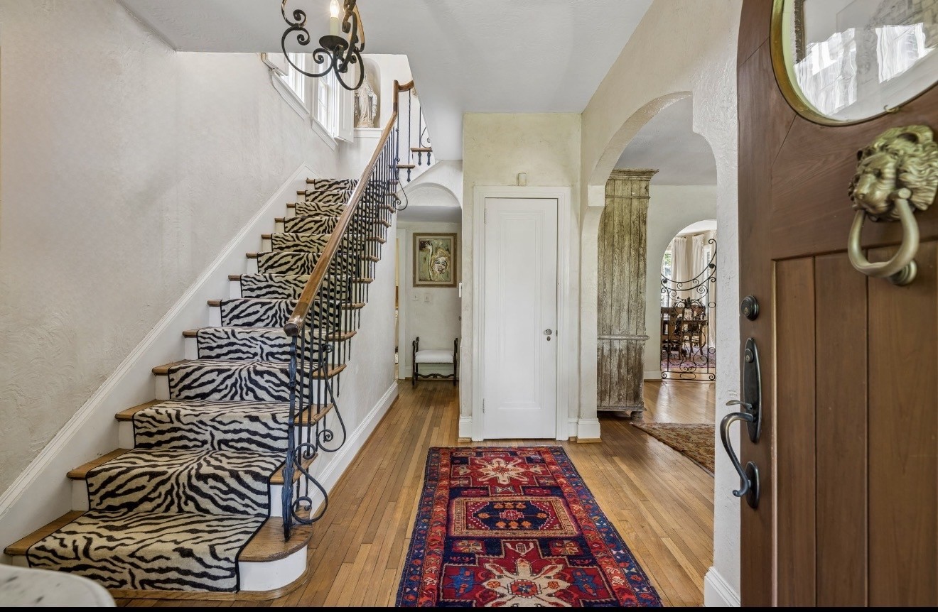 219 Deer Park Cir