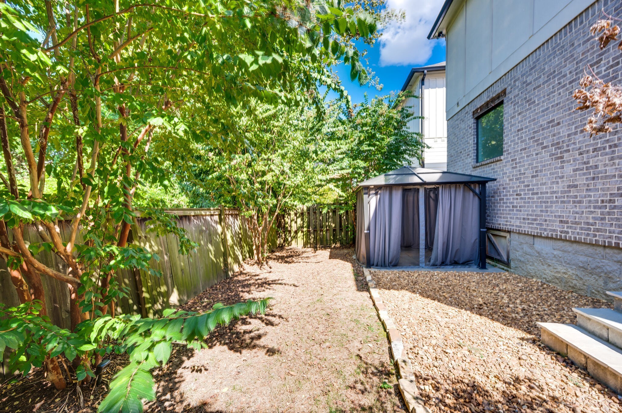 4123 Lone Oak Rd