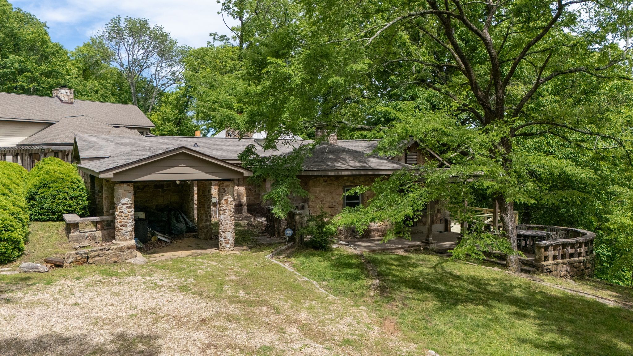 167 Pollywood Ln