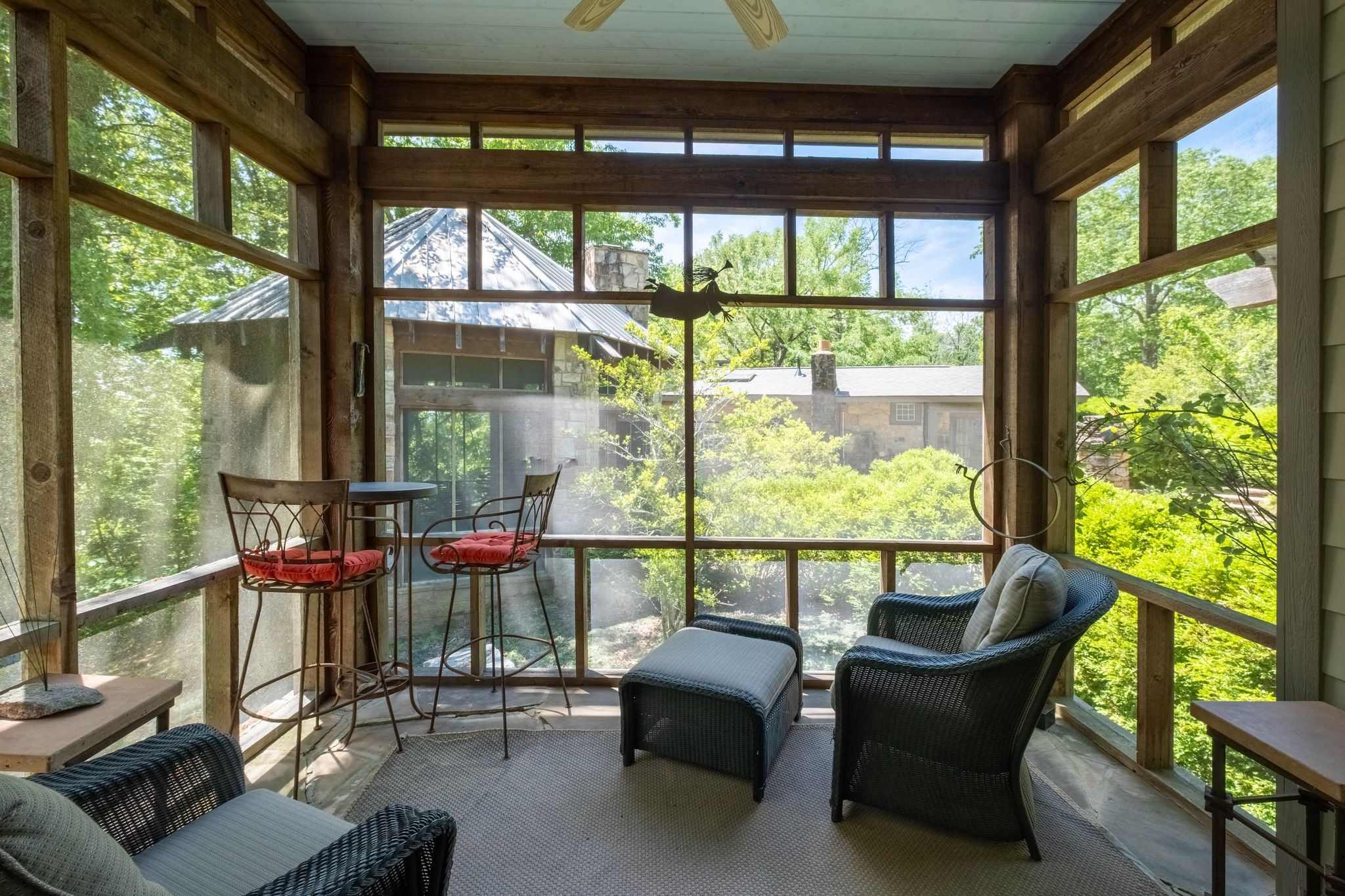 167 Pollywood Ln