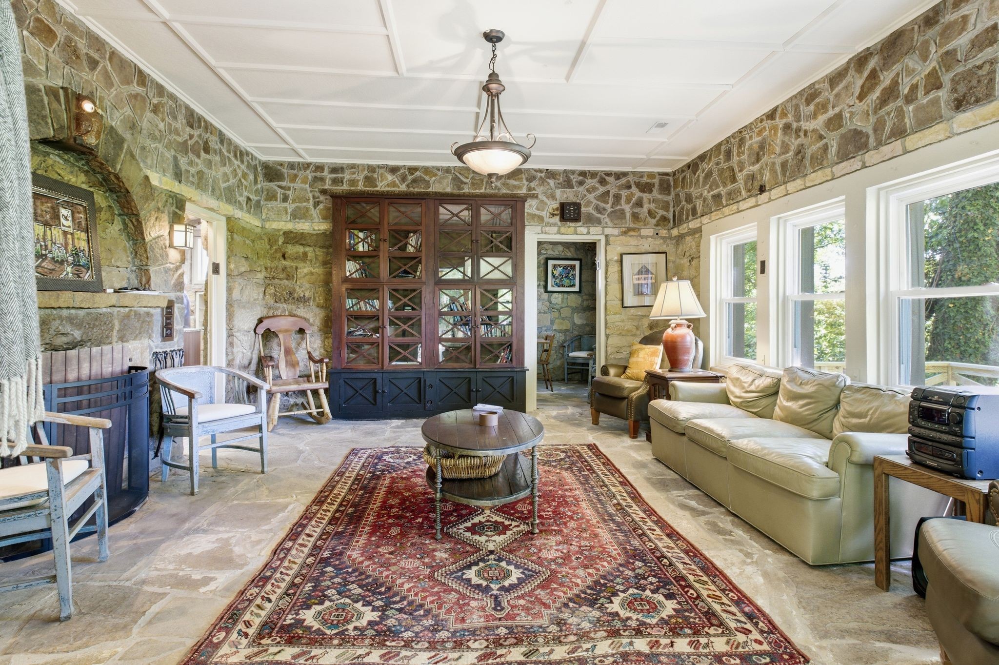 167 Pollywood Ln