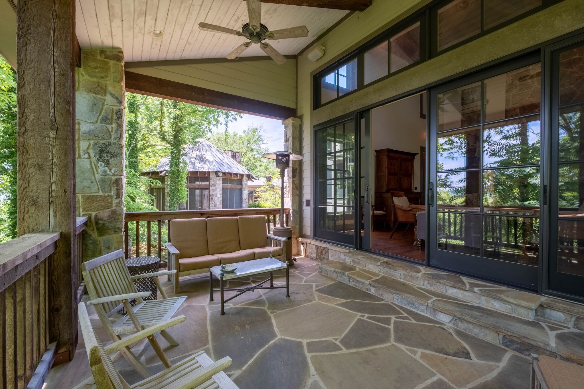 167 Pollywood Ln
