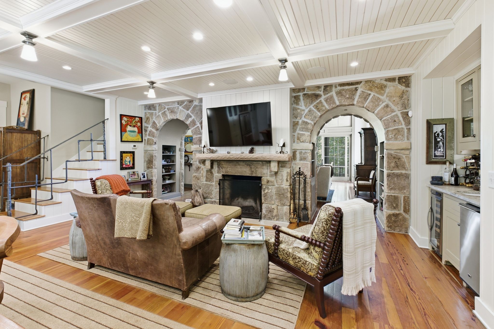 167 Pollywood Ln