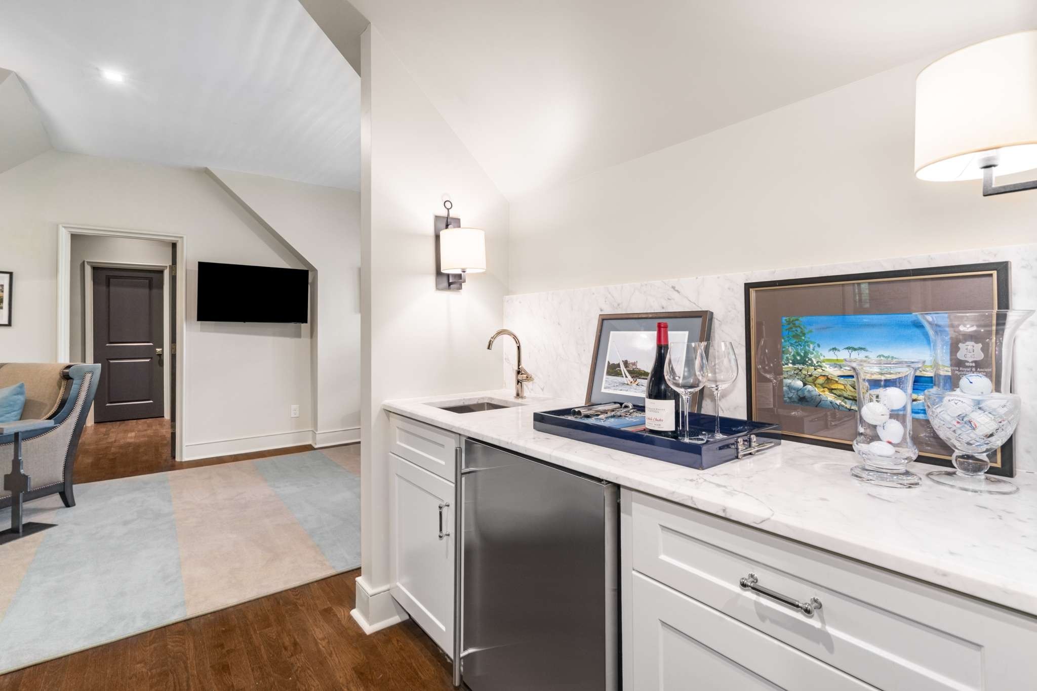 215 Lynnwood Ter