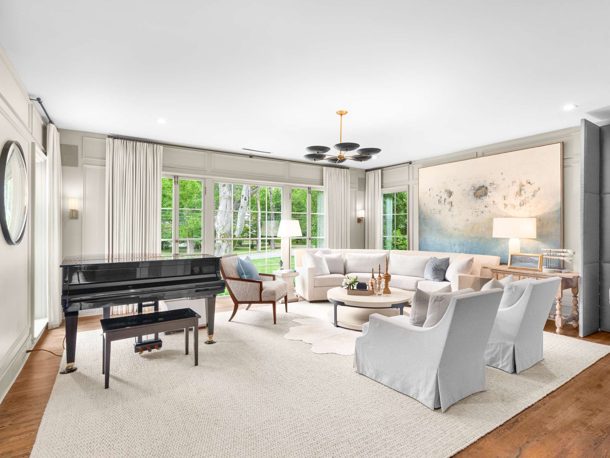 215 Lynnwood Ter