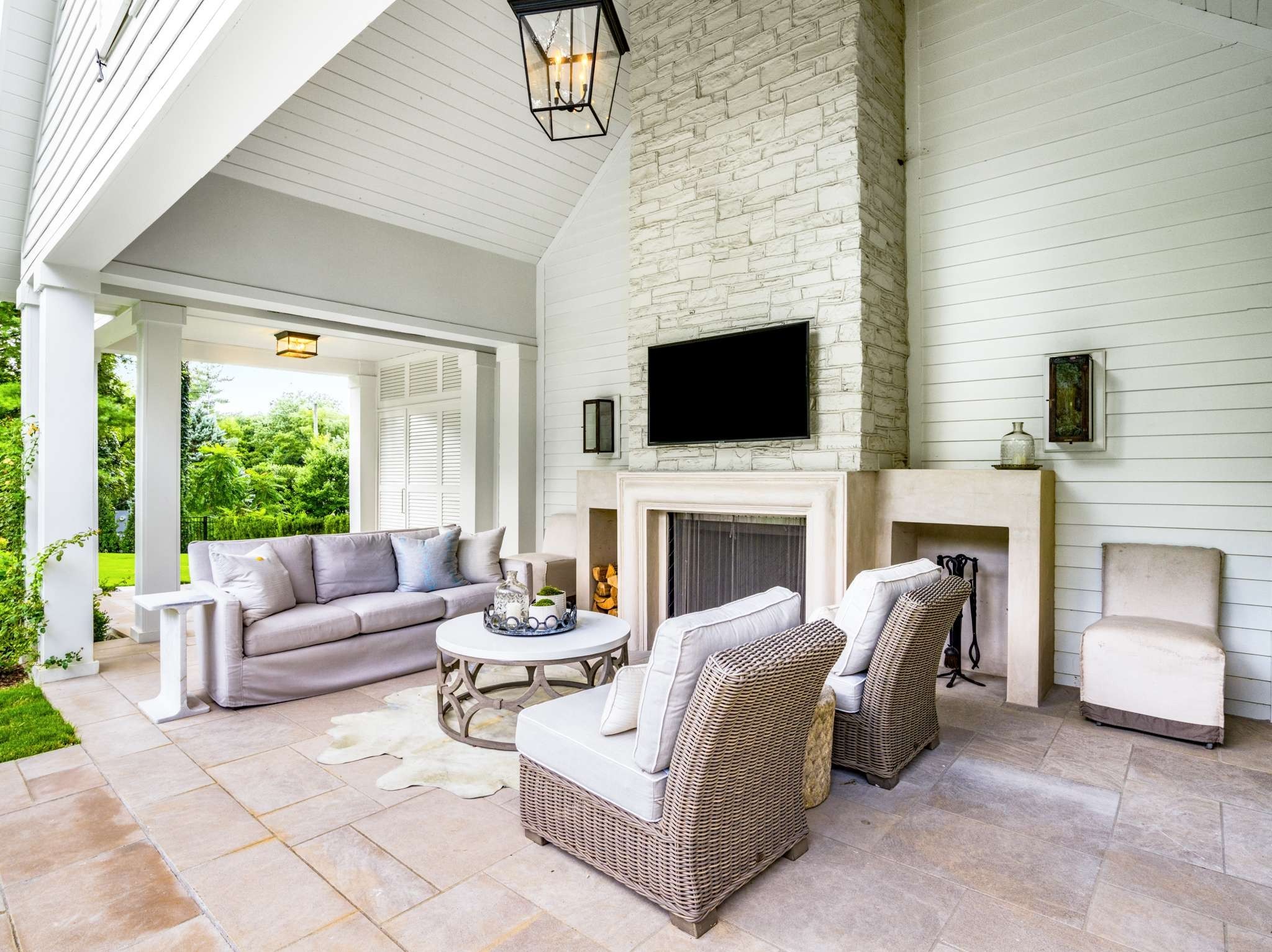 215 Lynnwood Ter