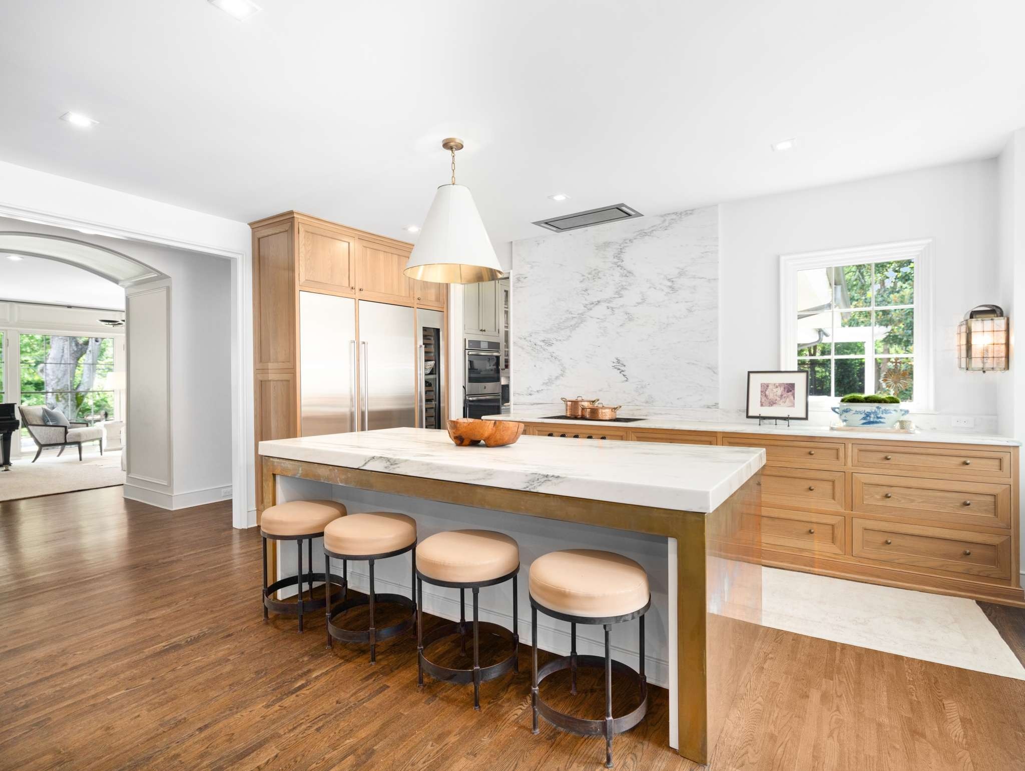 215 Lynnwood Ter