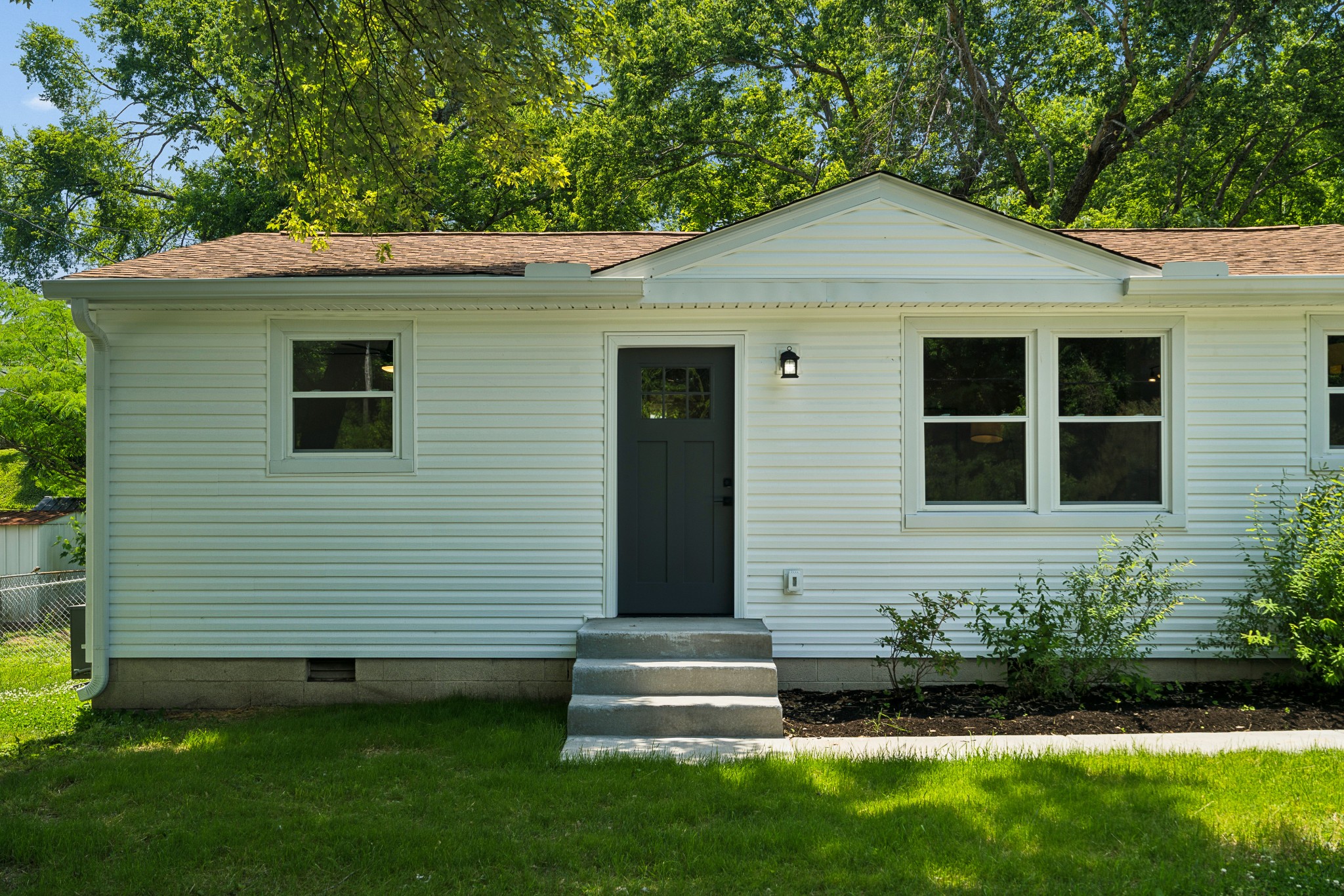 67 Glenrose Ave