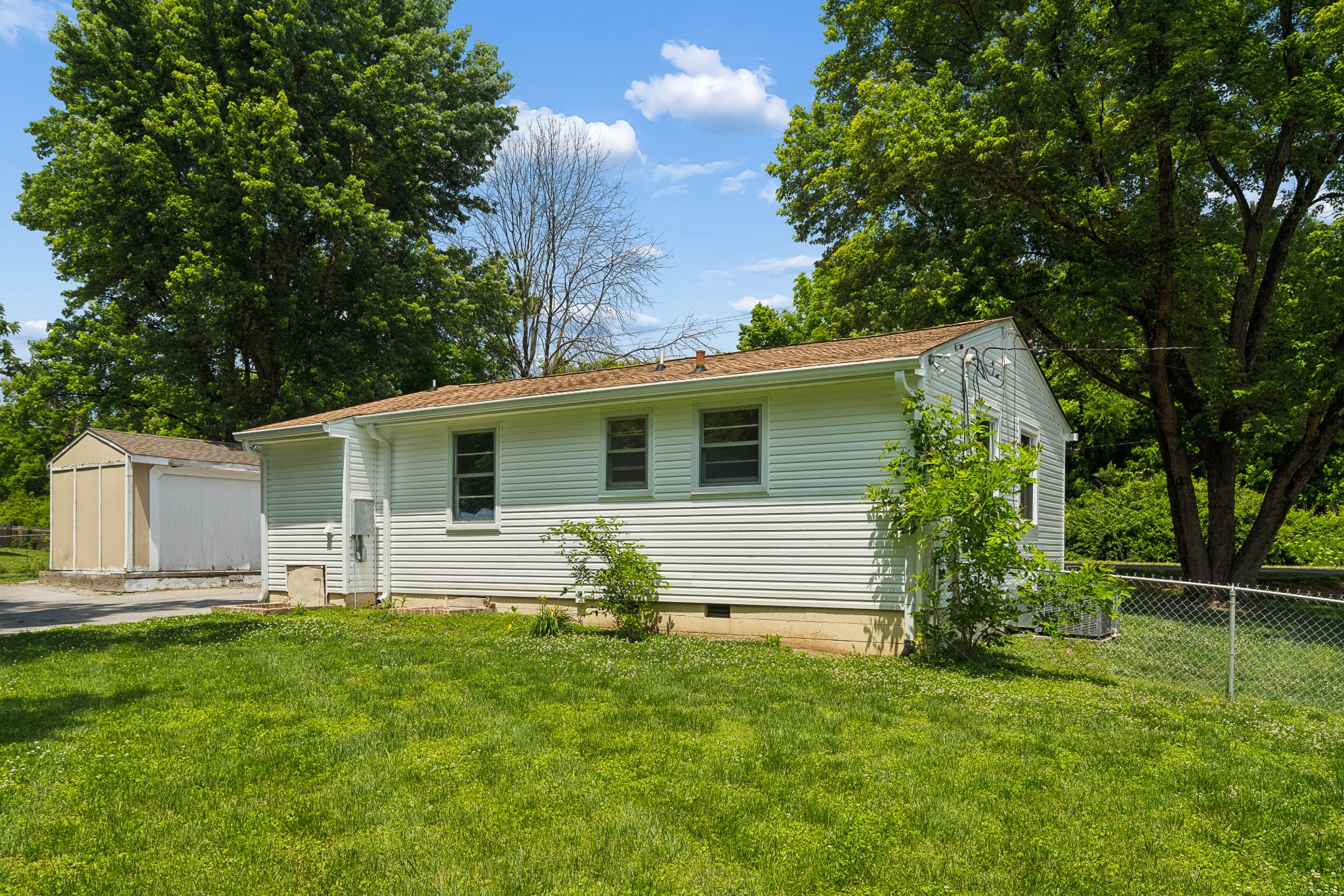 67 Glenrose Ave