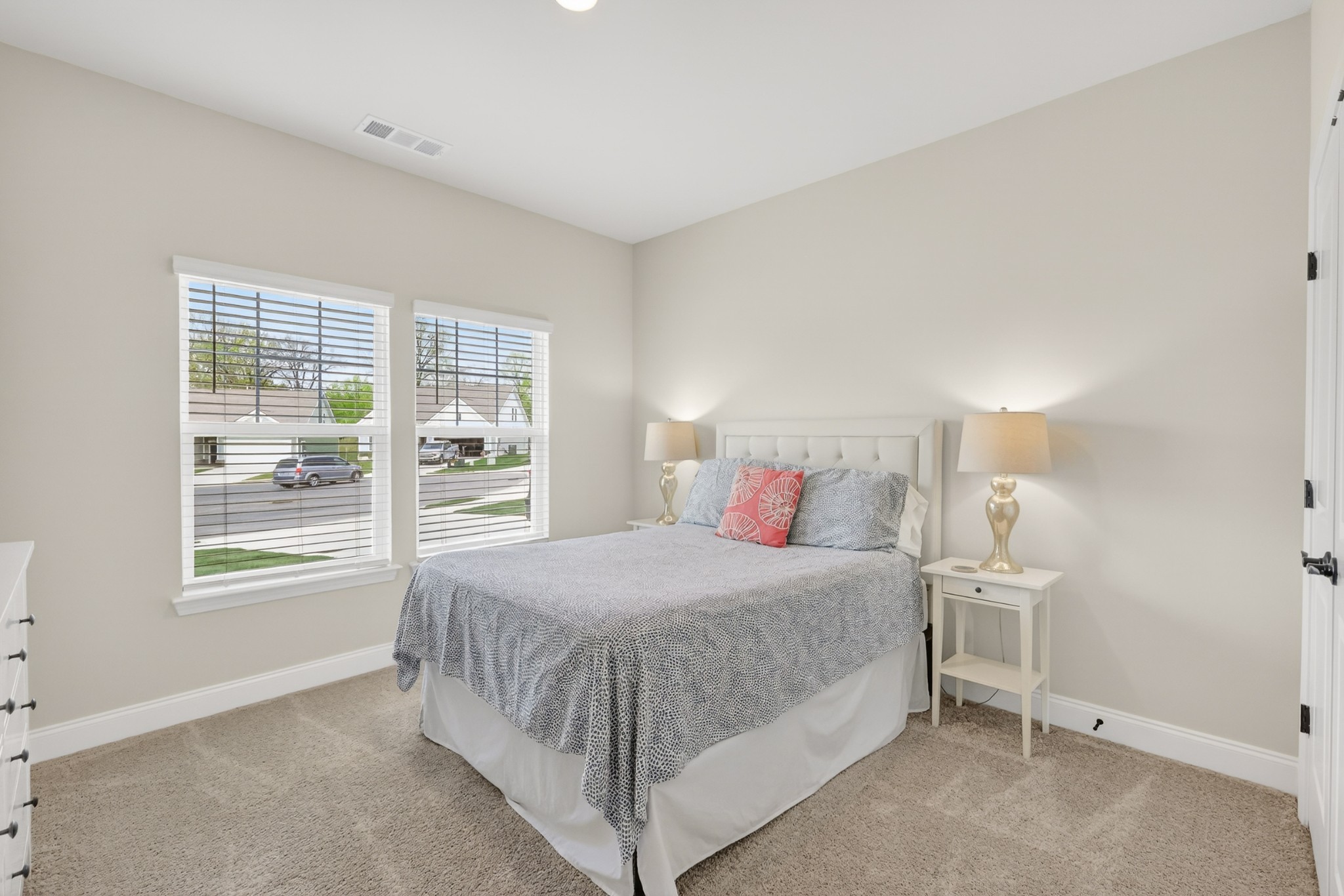 544 Banchory Dr