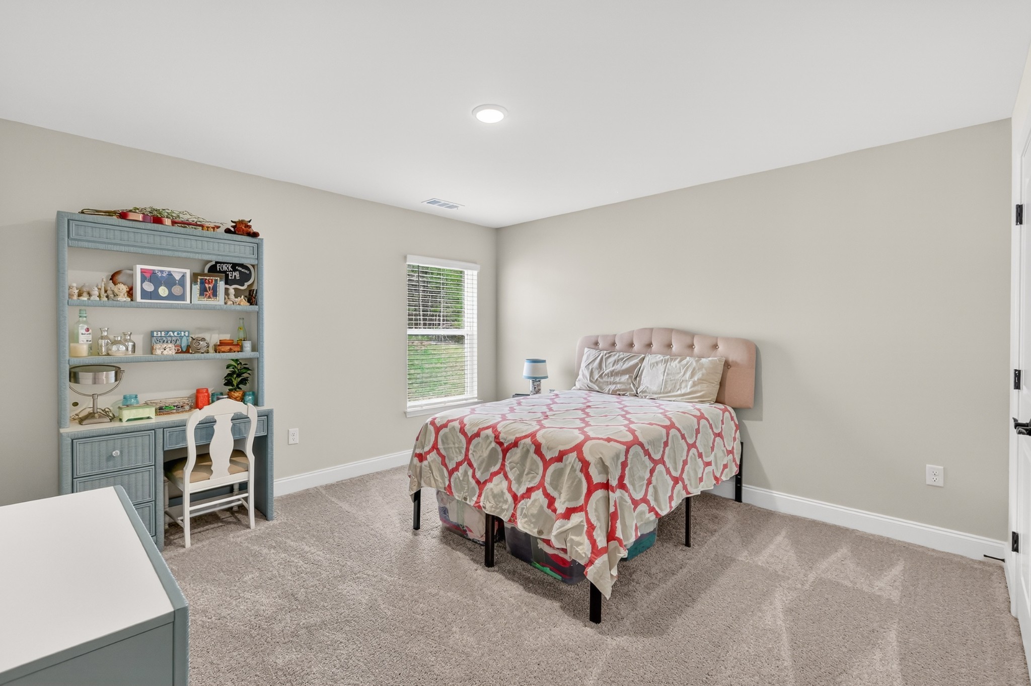 544 Banchory Dr
