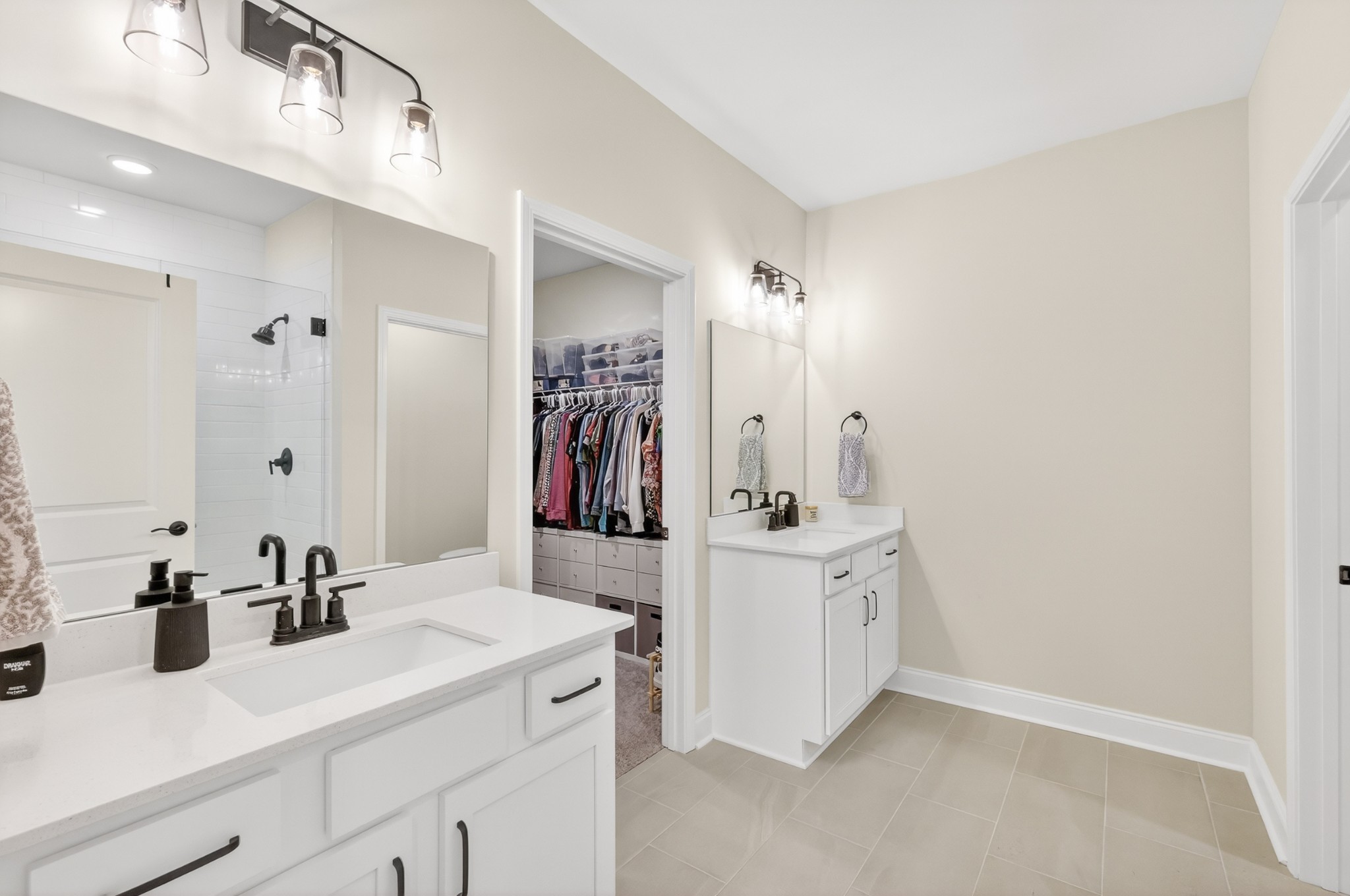544 Banchory Dr