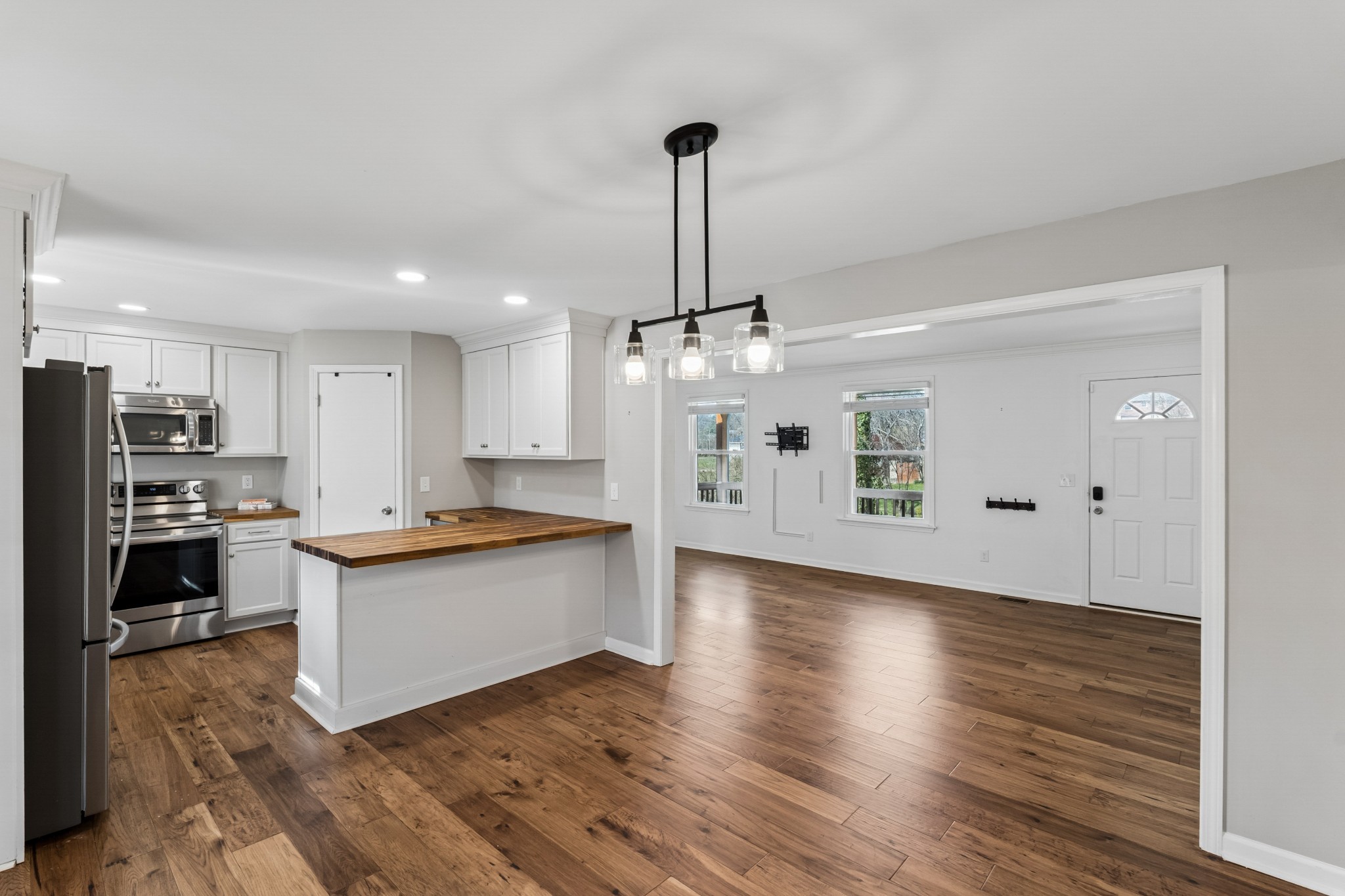 4816 Milner Dr