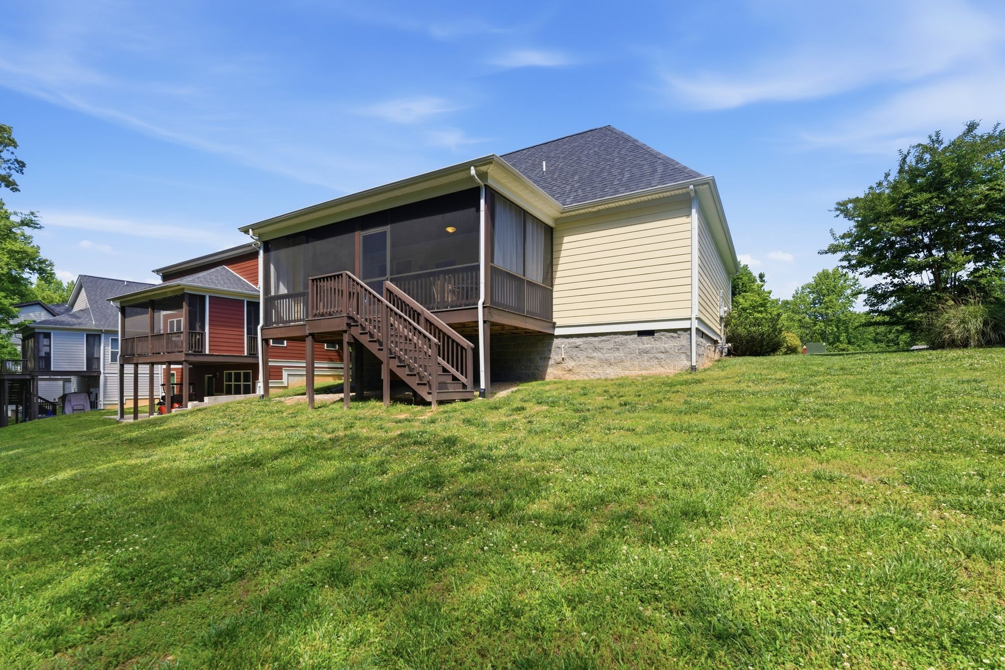 199 Evans Dr