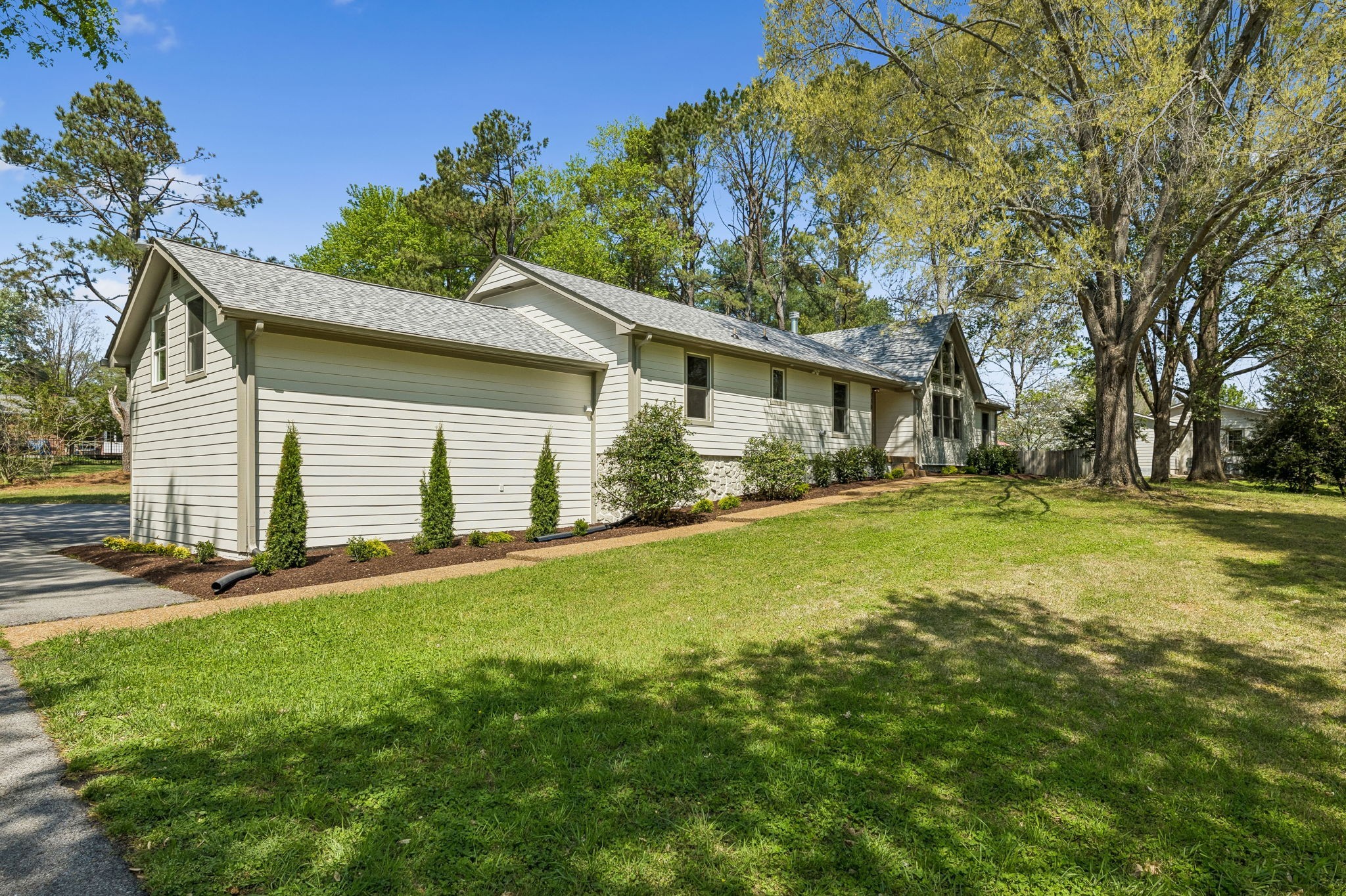 110 Green Valley Blvd