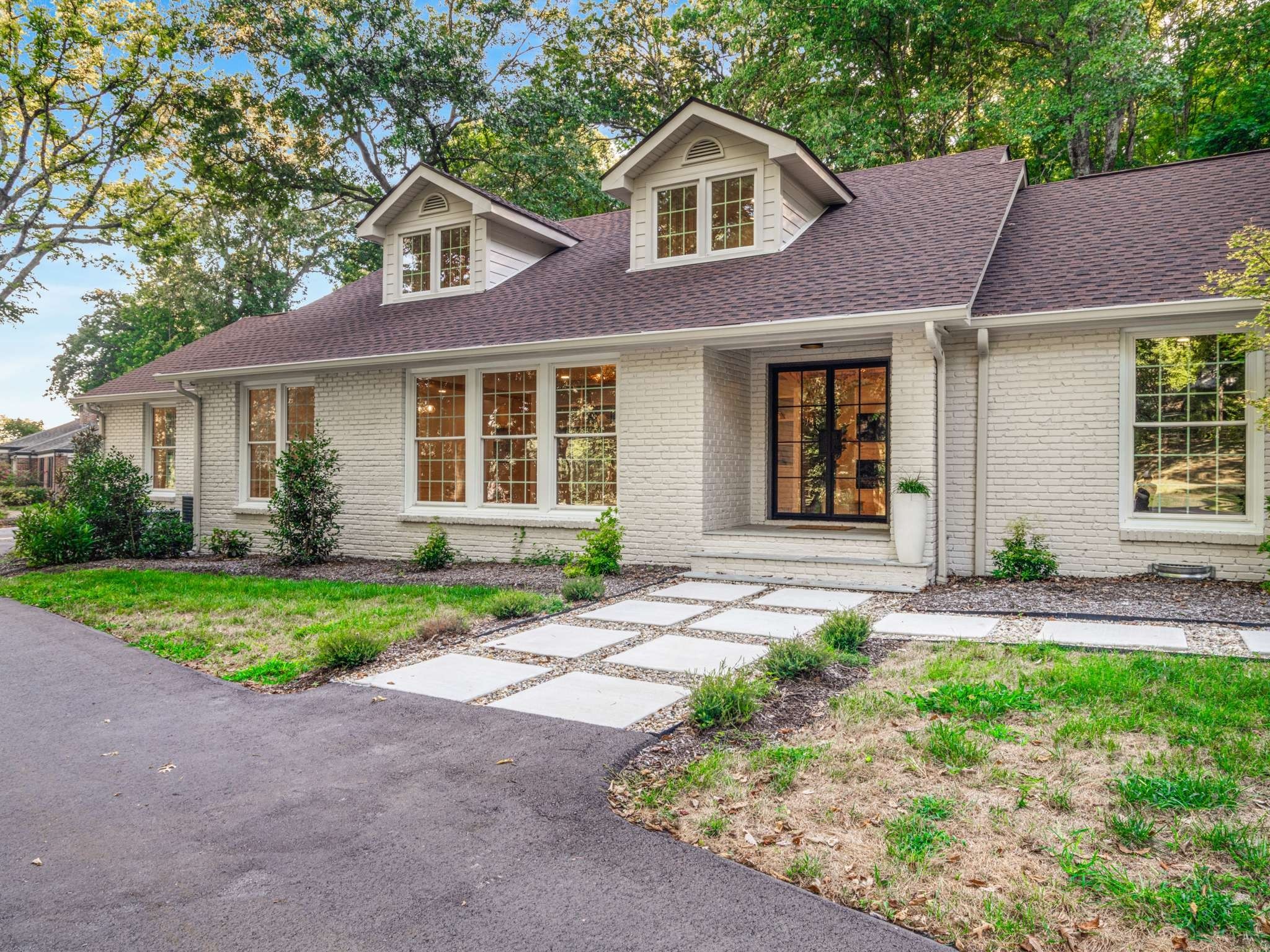 509 Hillwood Blvd