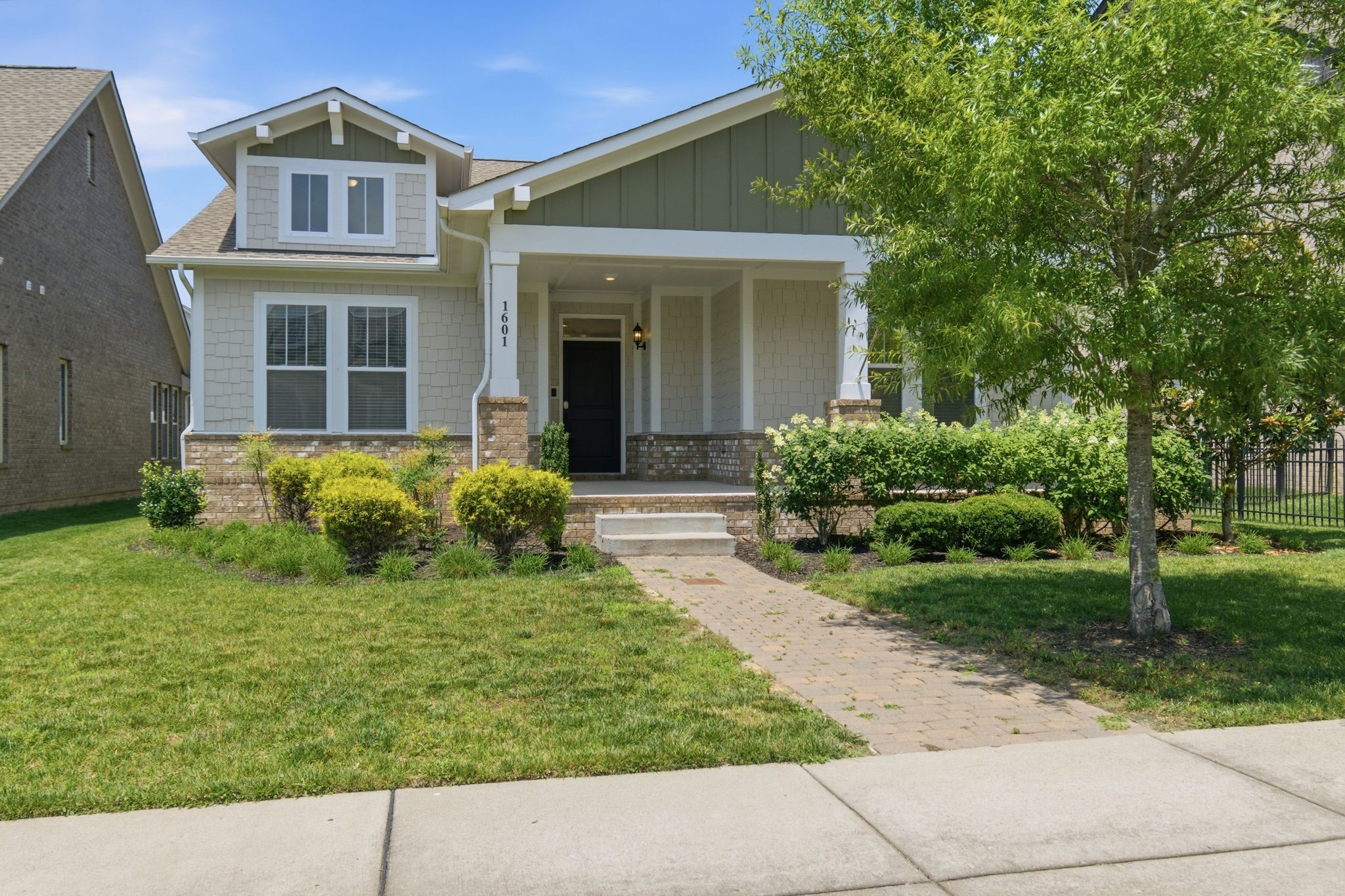 1601 Drakes Creek Rd