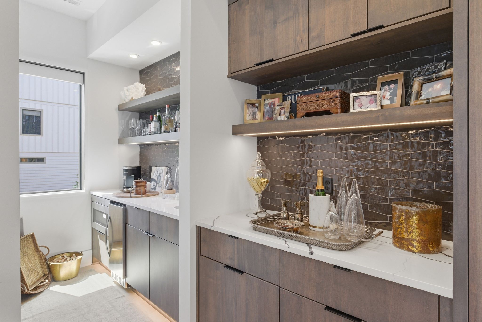 4117 Lone Oak Rd Unit: 8