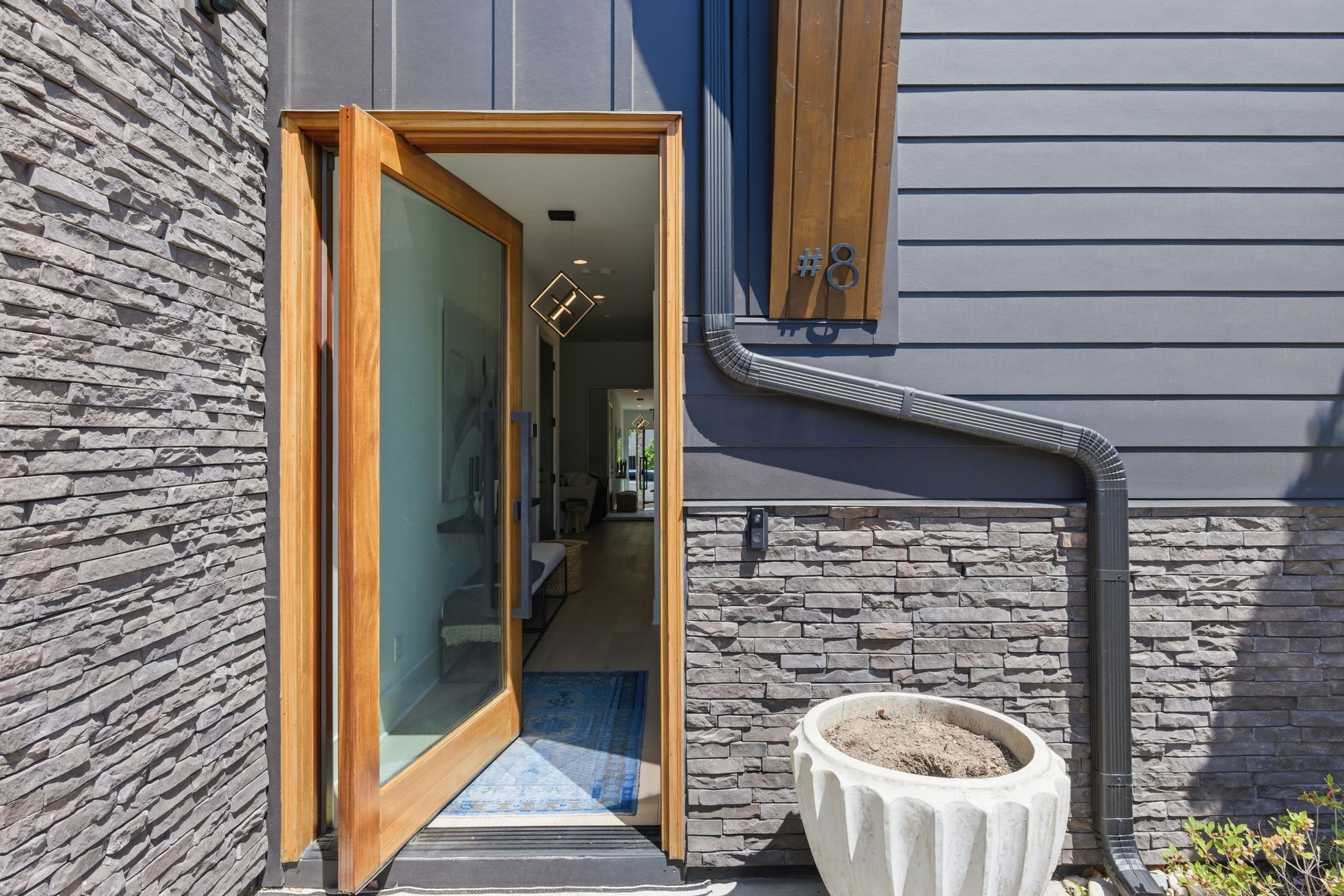 4117 Lone Oak Rd Unit: 8