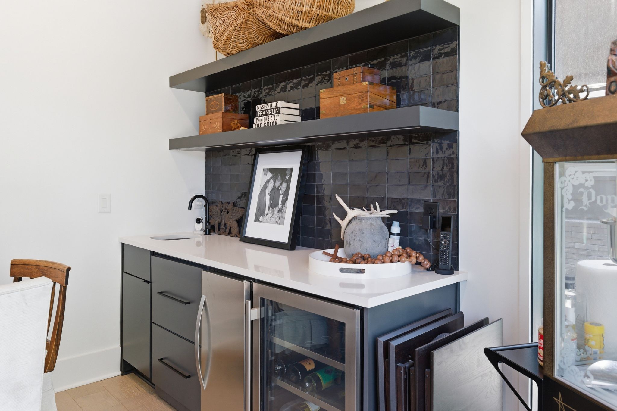 4117 Lone Oak Rd Unit: 8