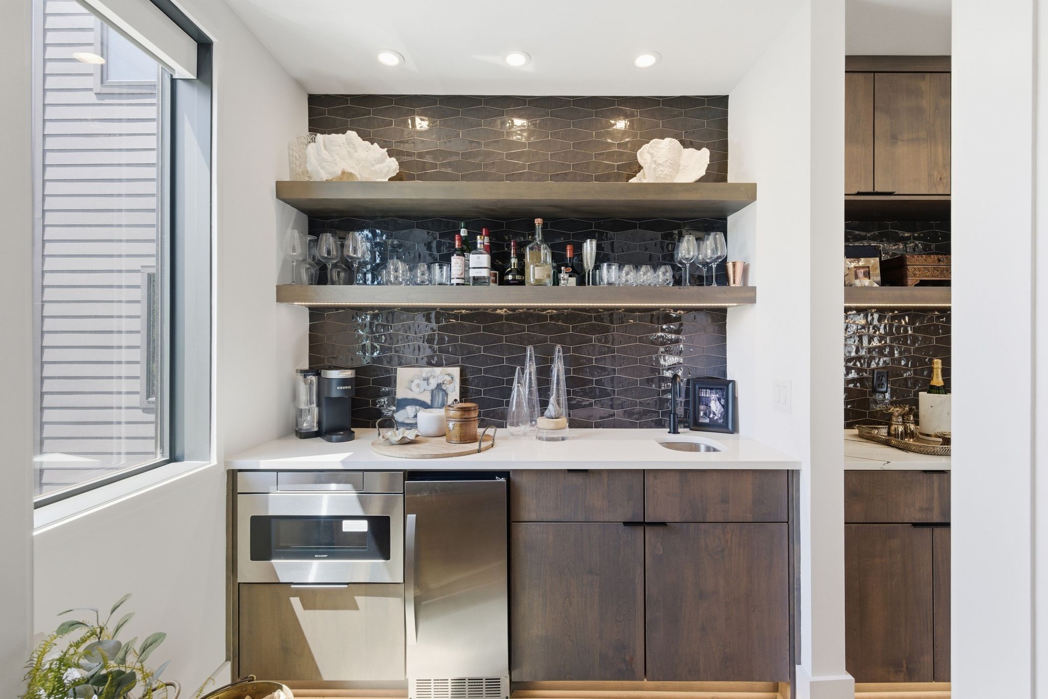 4117 Lone Oak Rd Unit: 8