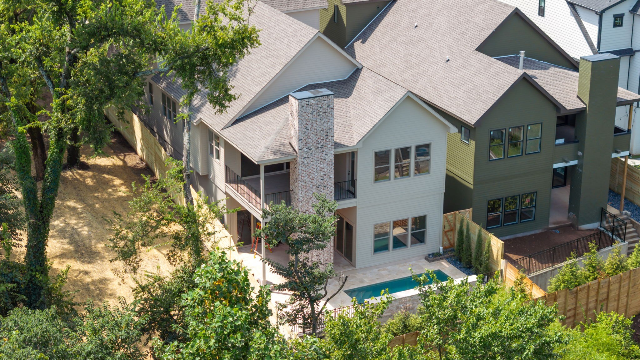 1200 Clifton Ln