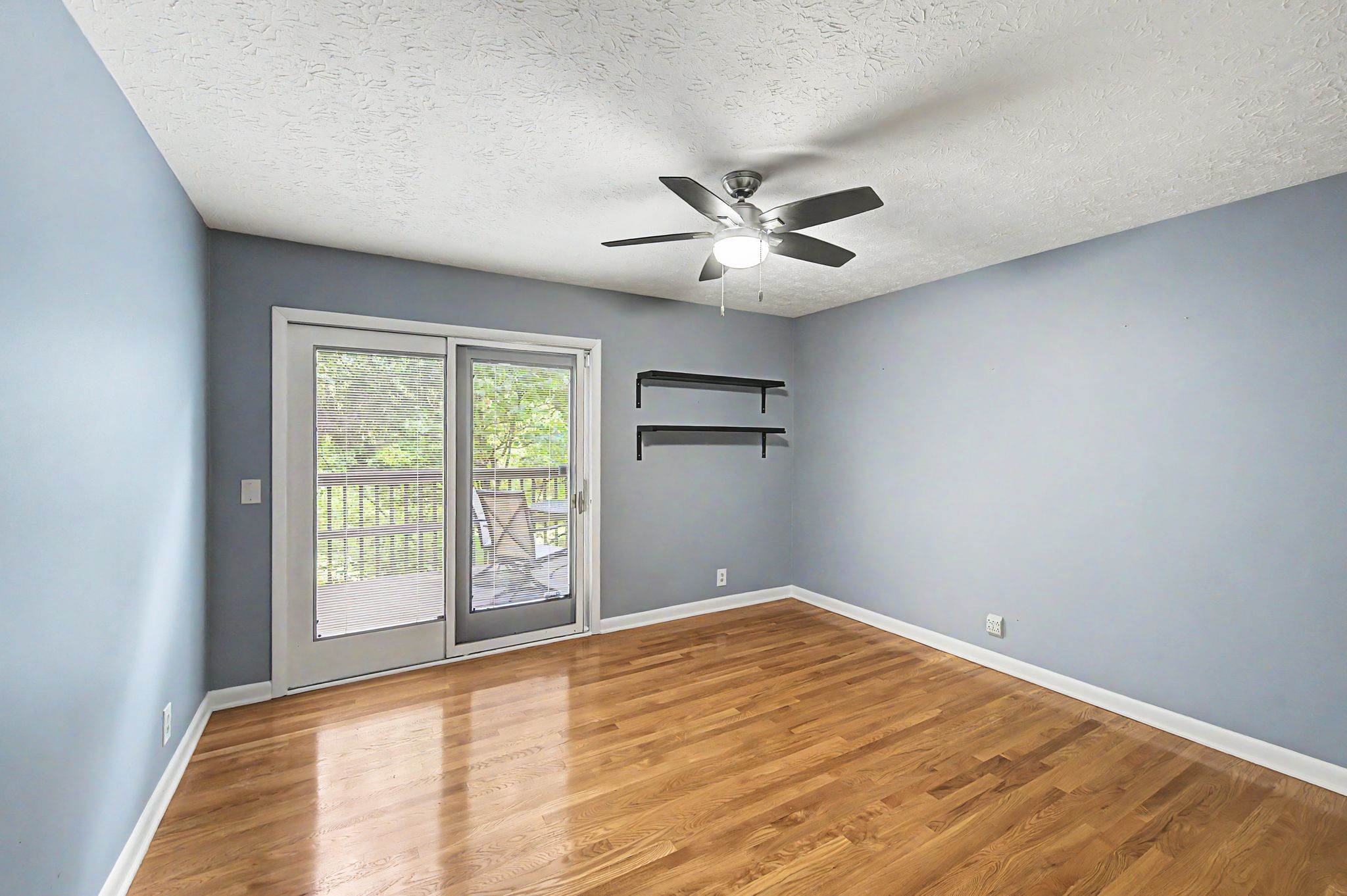 330 Chimney Hl