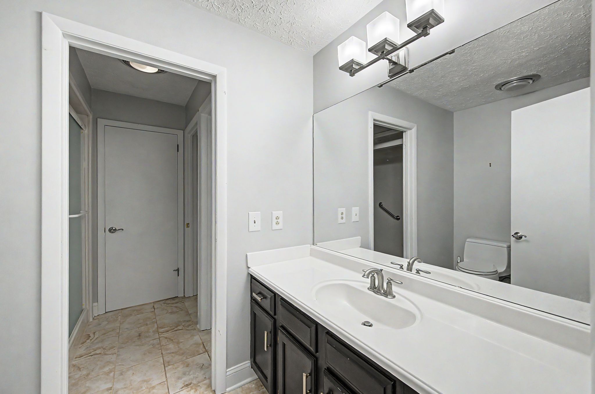 330 Chimney Hl