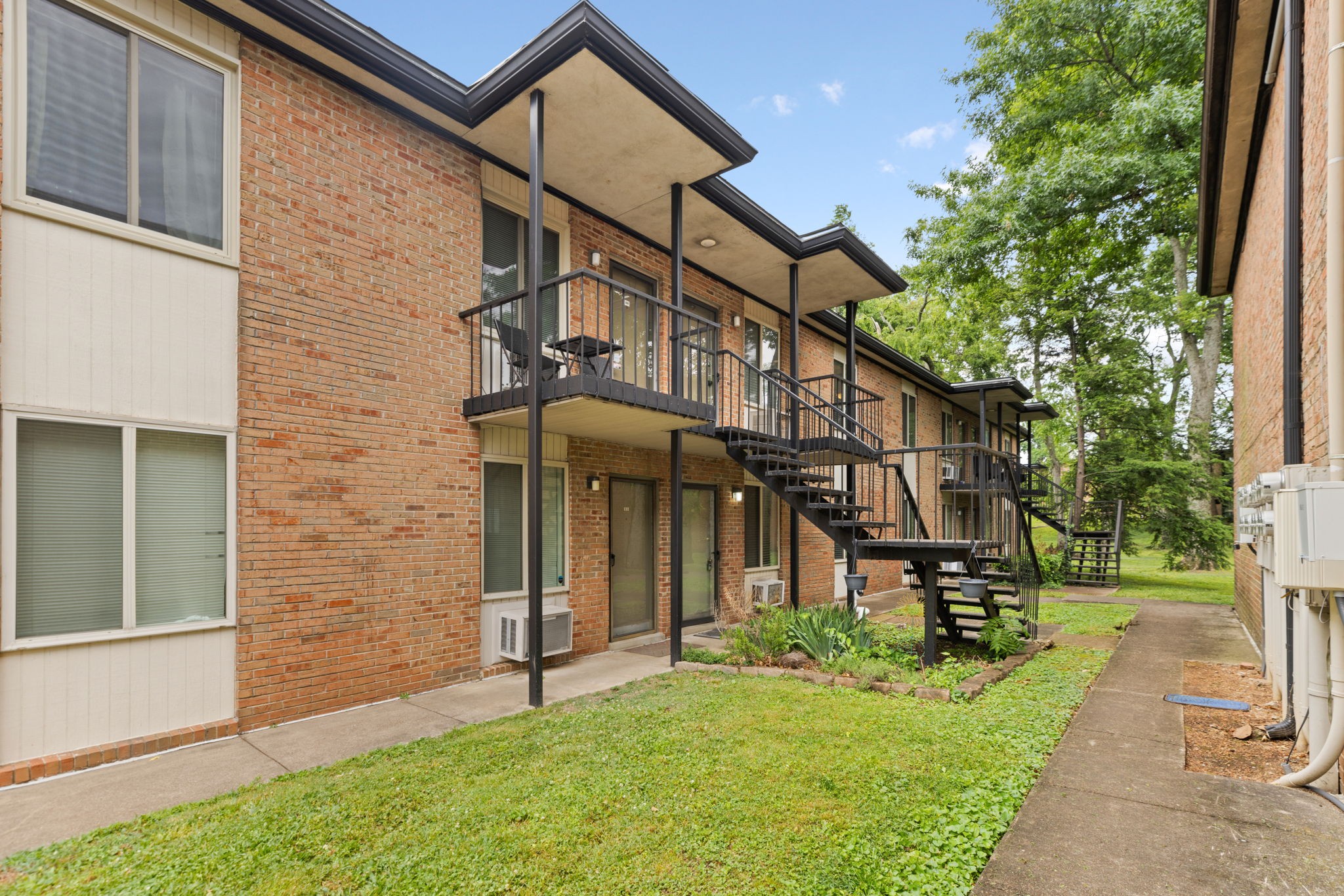 2601 Hillsboro Pike Unit: K6