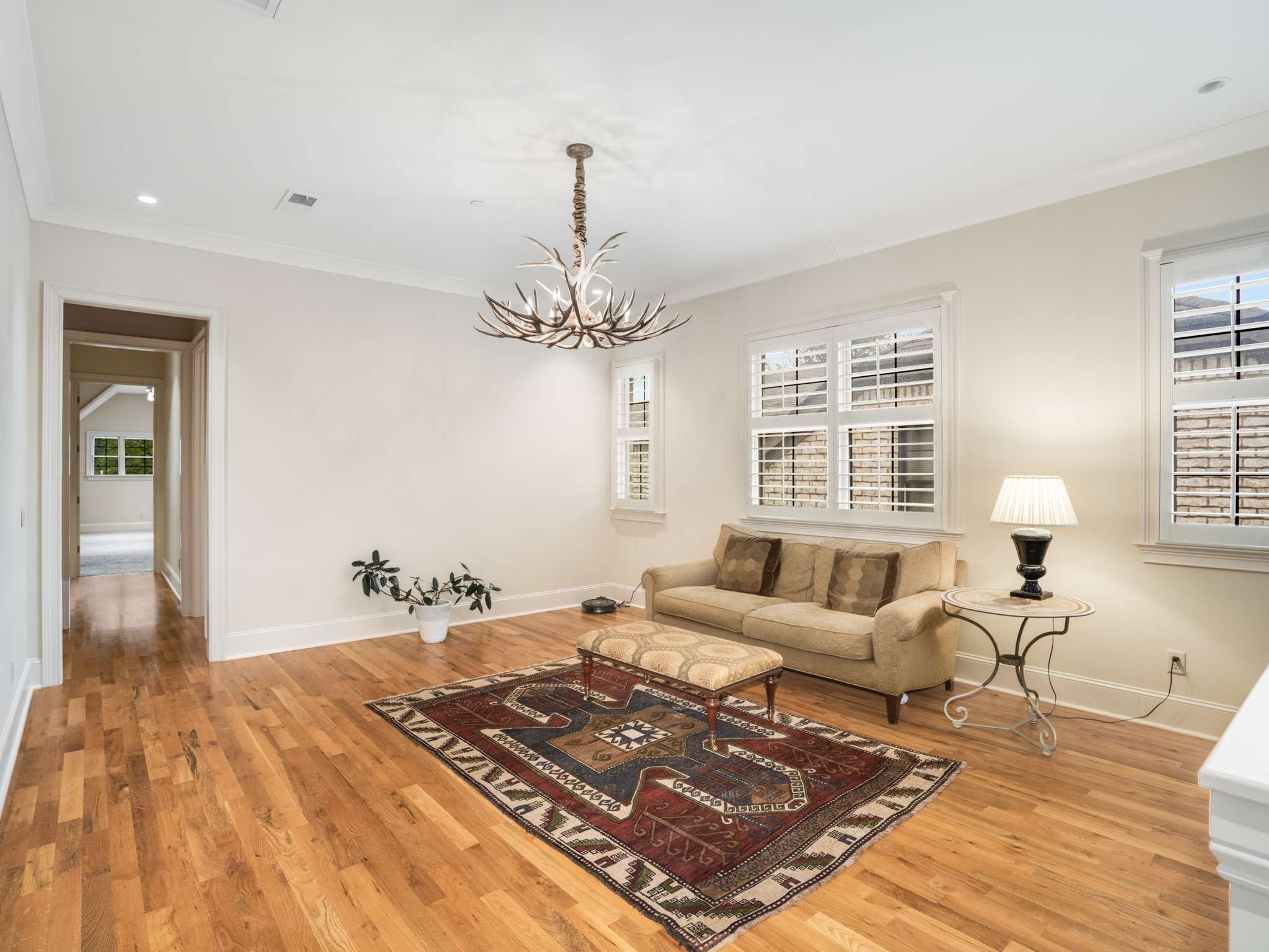 1110B Biltmore Dr